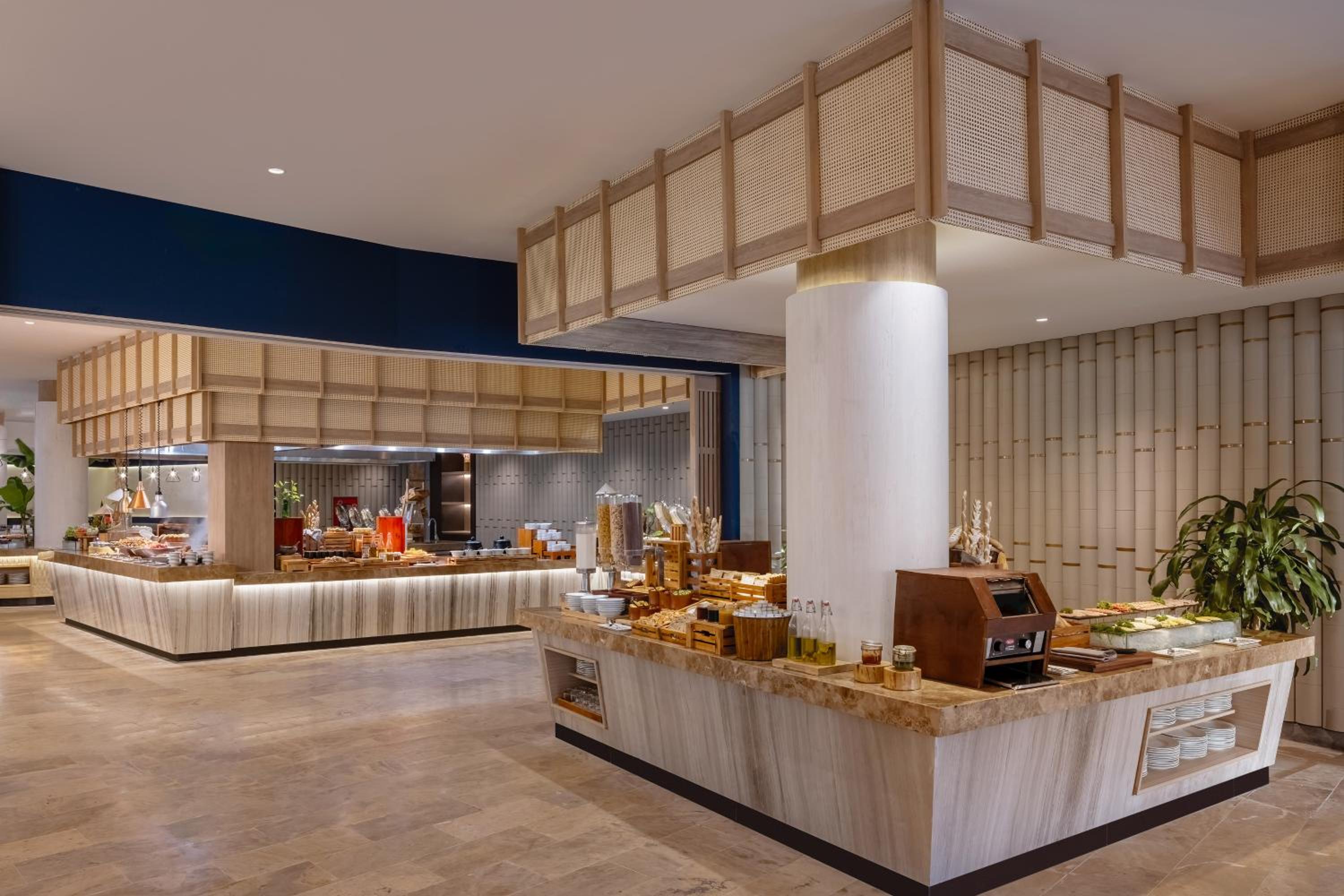 Meliá Danang Beach Resort
