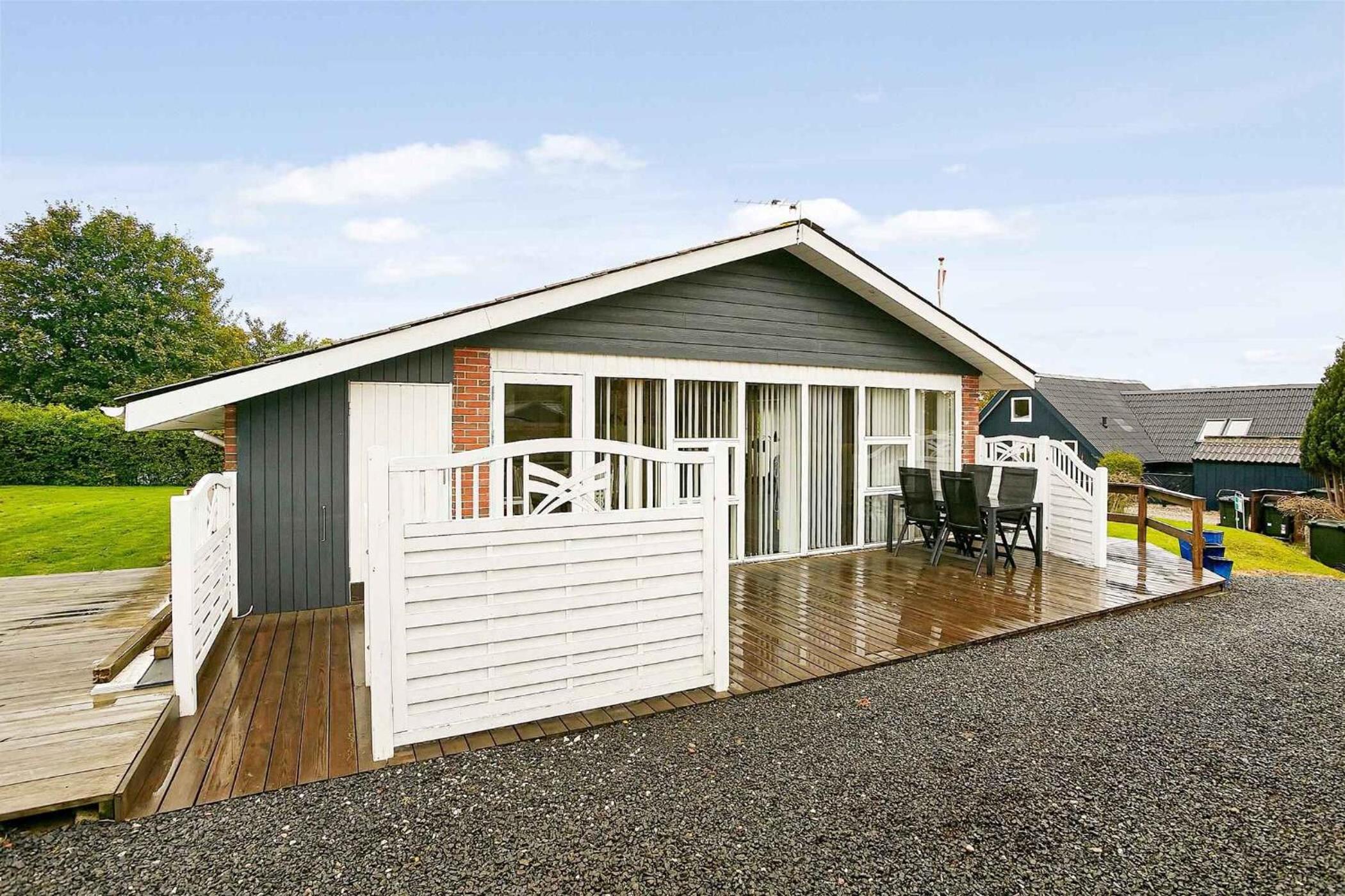 Renovated Summer House Incl Ing And Linen