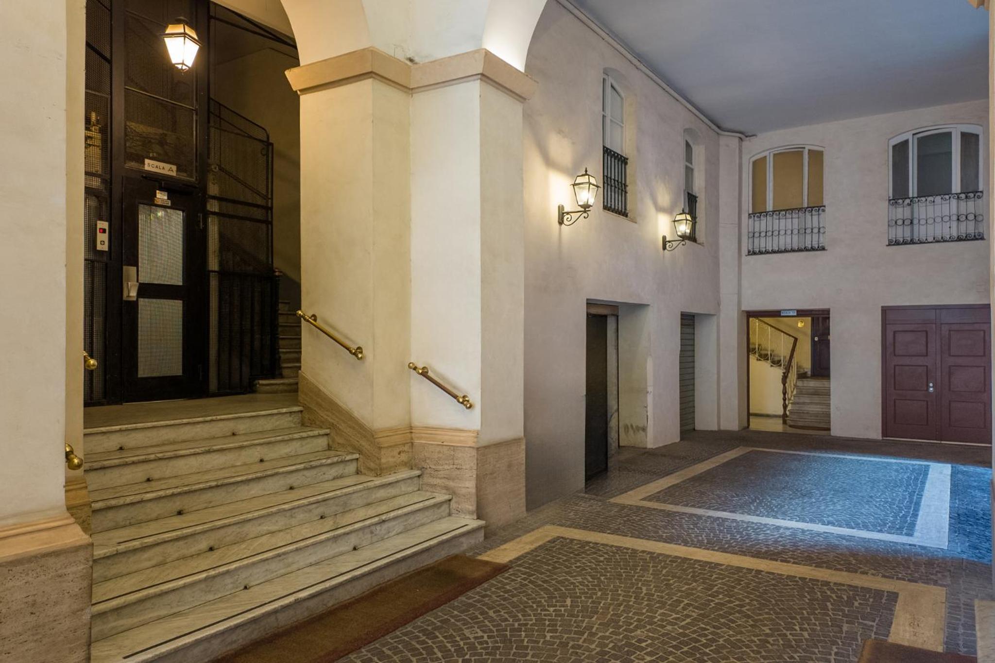 Carla Luxury House