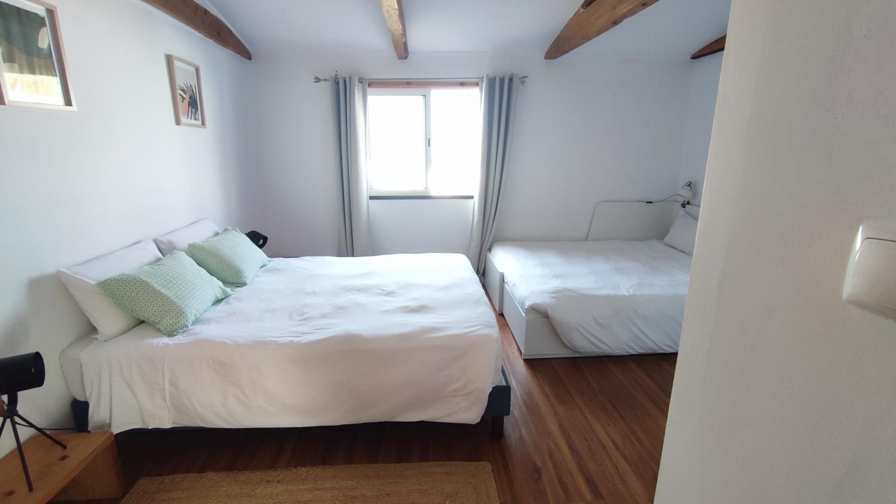 Porto Pim Guest House