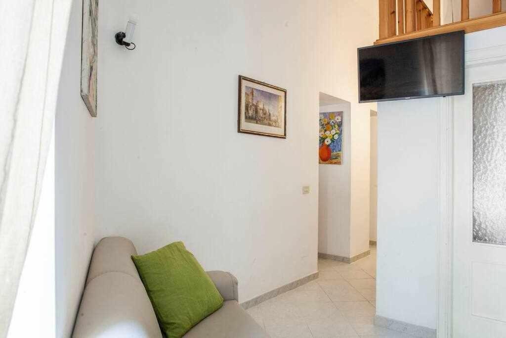 Donna Sara - Appartamento in corte Amalfitana photo 3