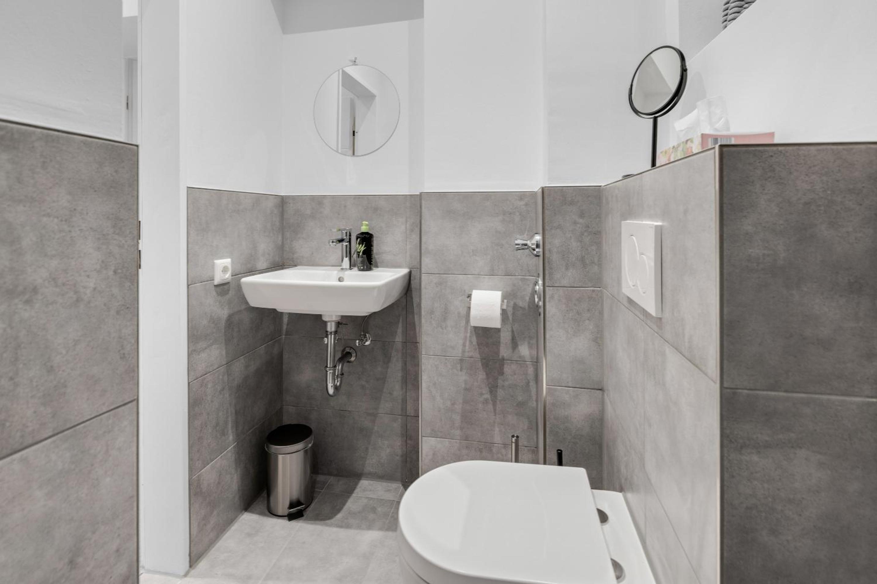 Frisch renovierte Wohnung - Zentral/Ruhig/Modern