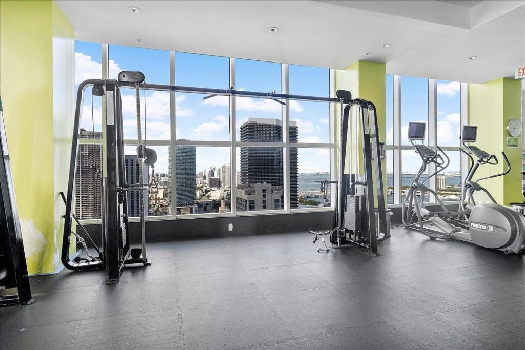 Lux Penthouse Loft I Free Parking I Bay Views