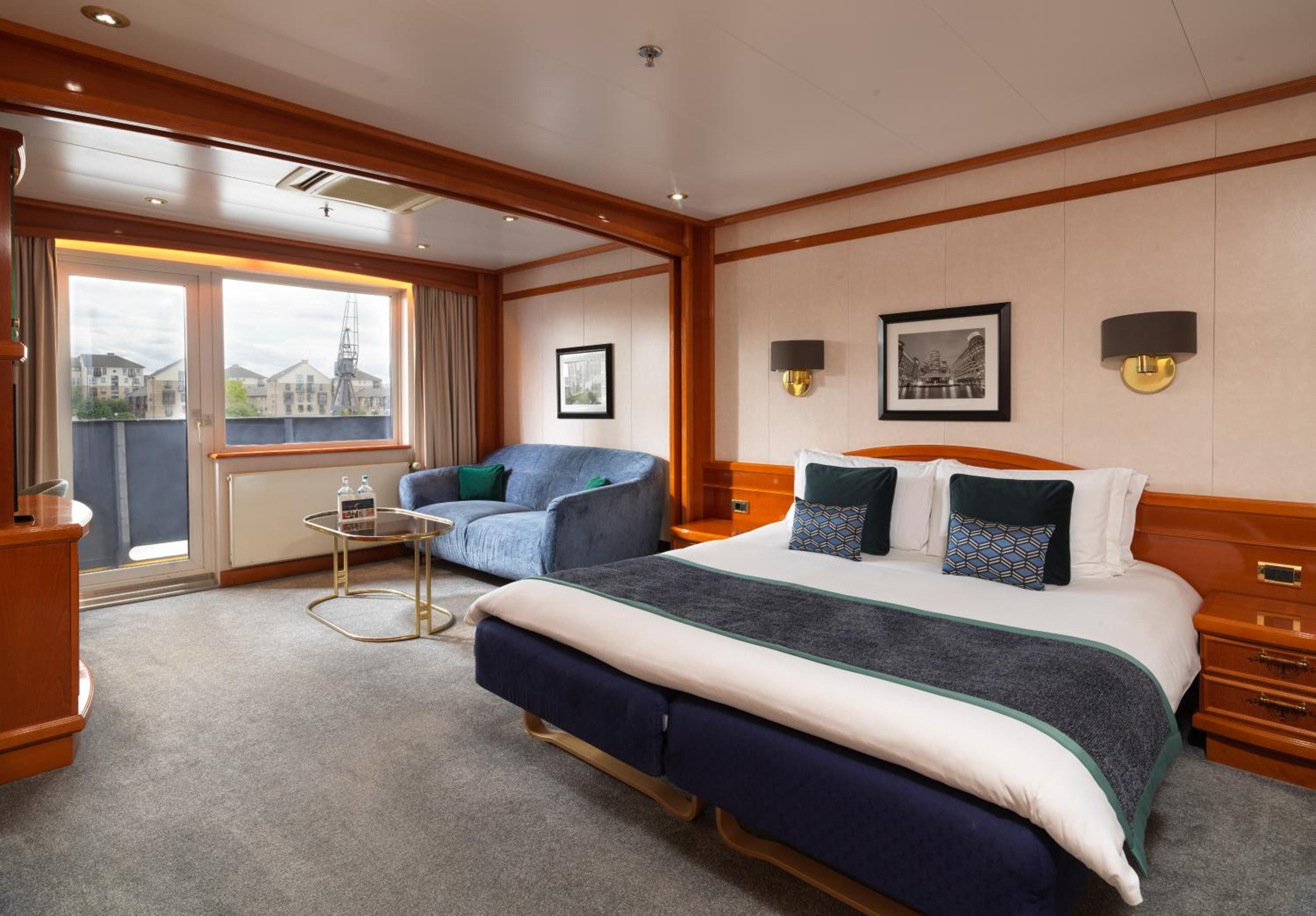Sunborn London 38