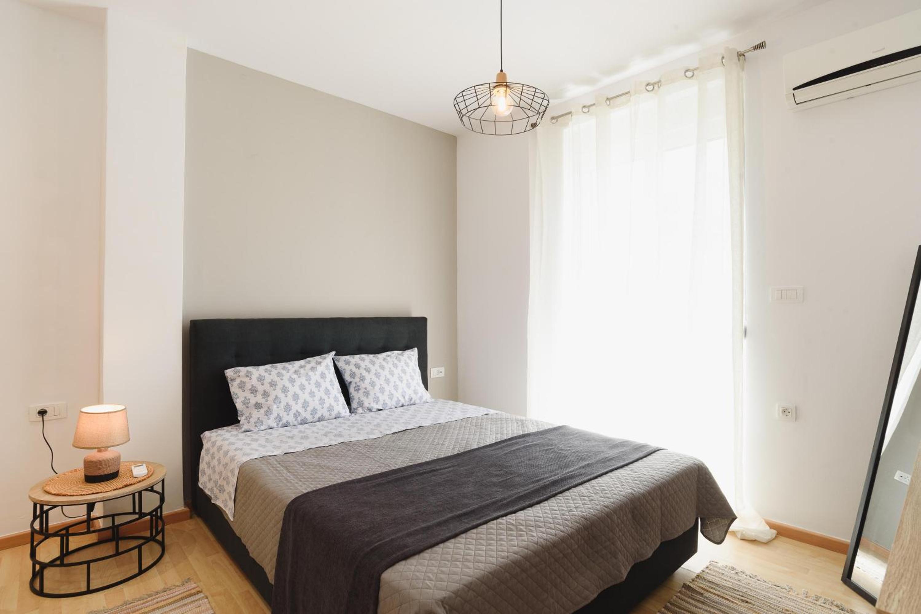 Mandraki City Center Apartments