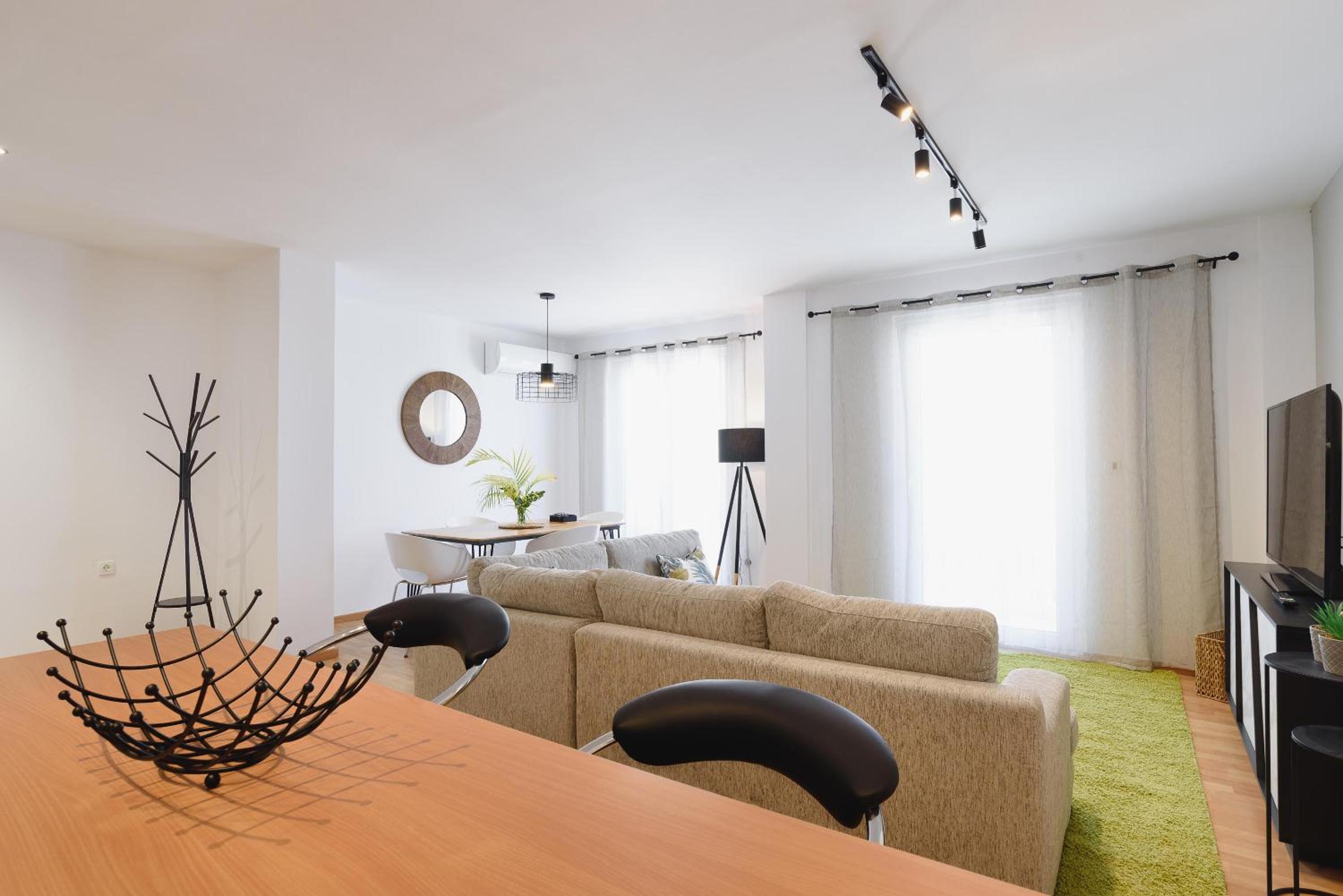 Mandraki City Center Apartments