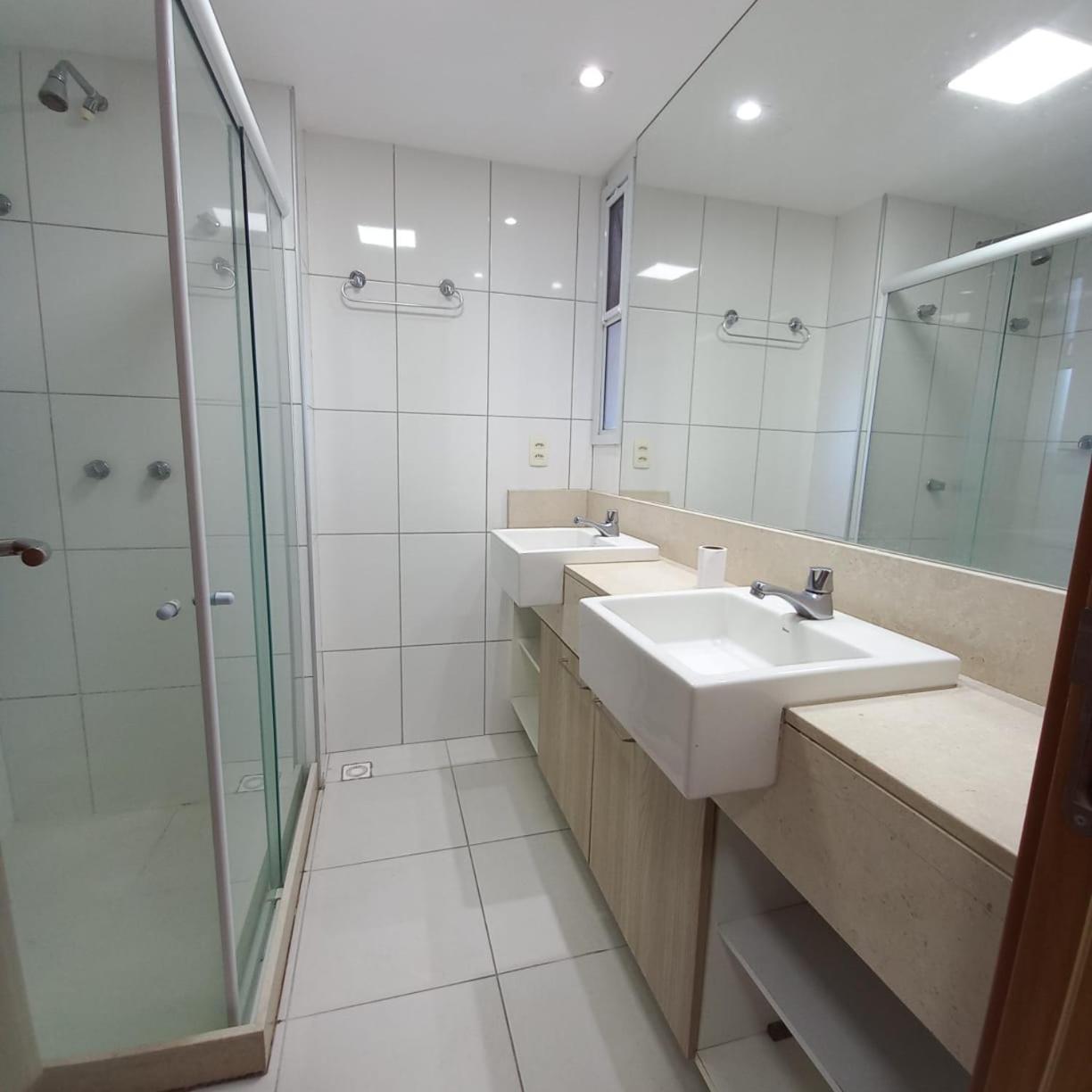 Catu Lake Spa e Resort! Apto com lazer completo!