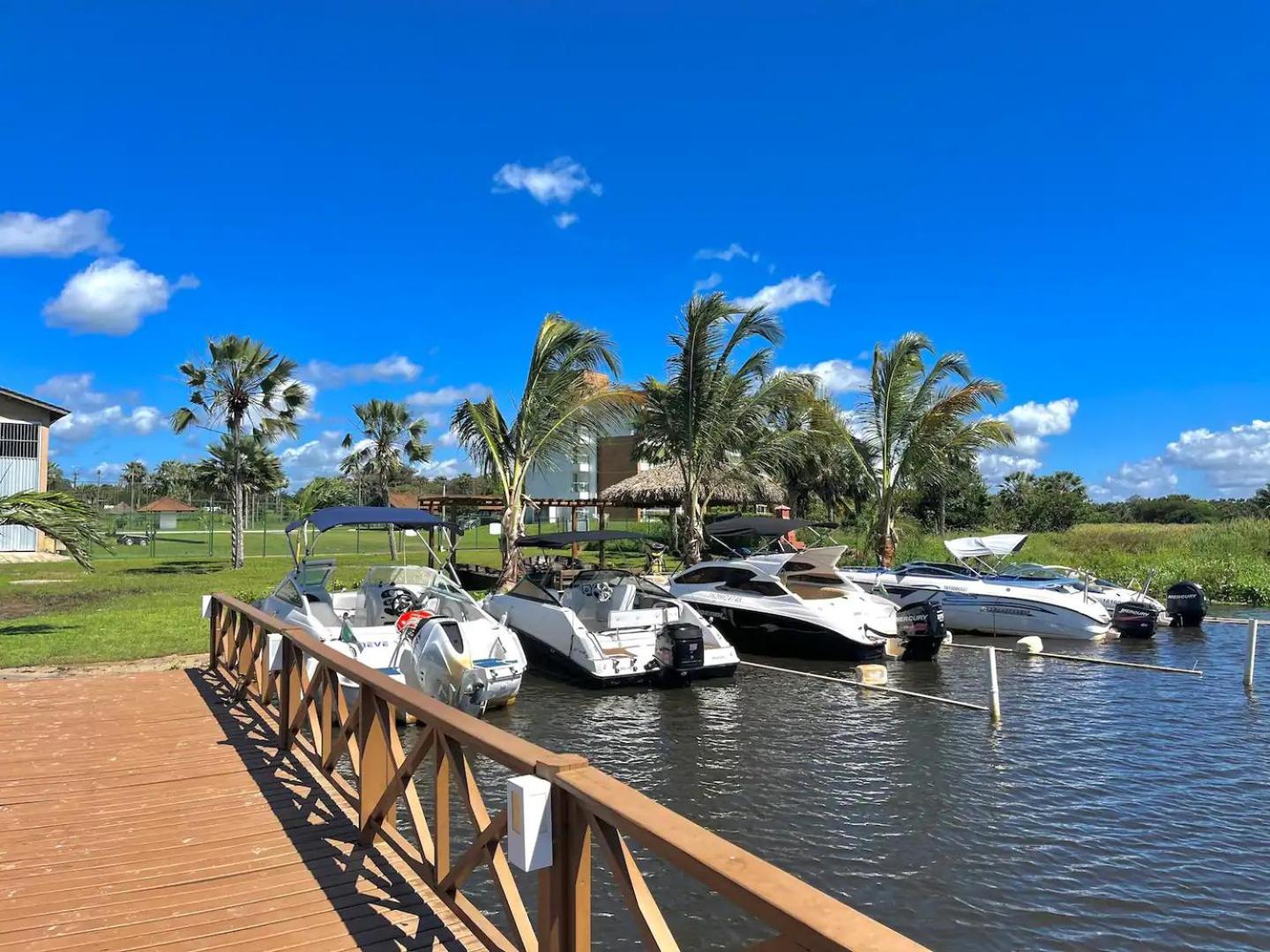 Catu Lake Spa e Resort! Apto com lazer completo!