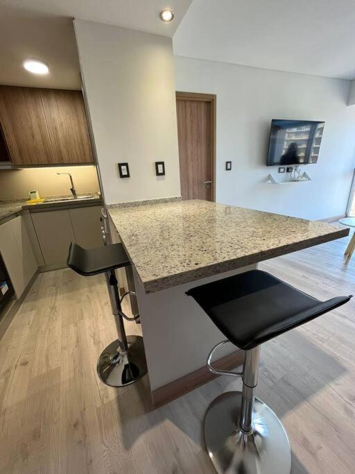 Pinot Torre Leloir 4 pax - by Inside