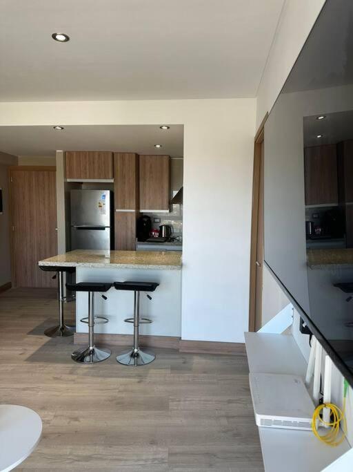Pinot Torre Leloir 4 pax - by Inside