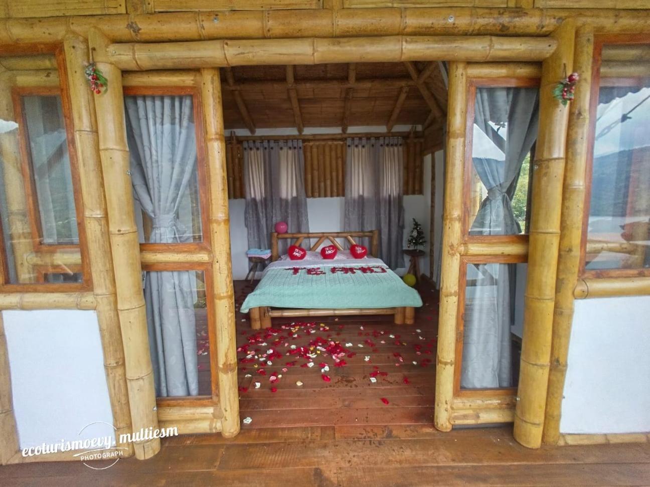 Cabañas Ecoturismo Evy