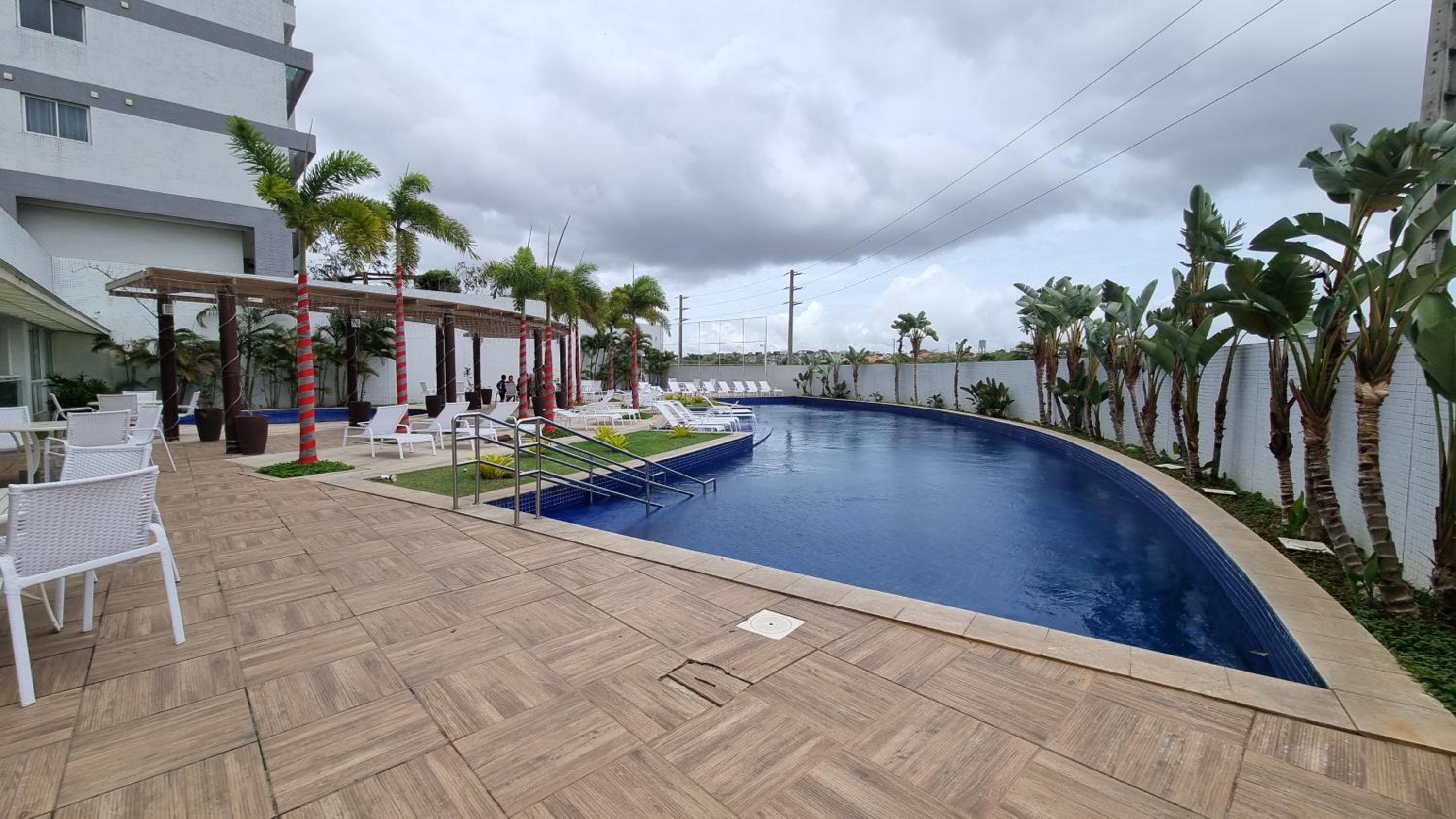 Apartamento novo ao lado do shopping da ilha