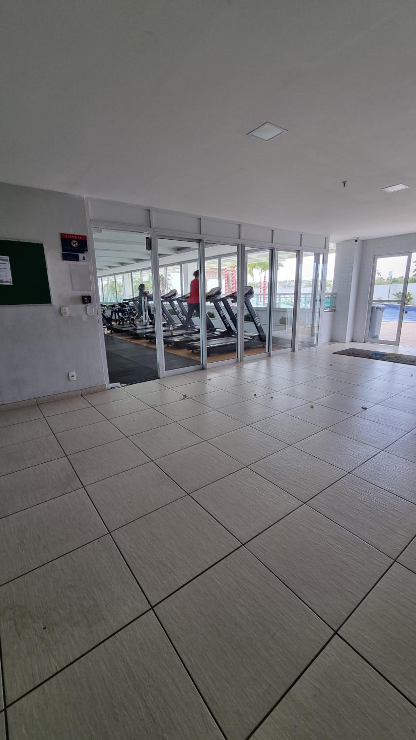 Apartamento novo ao lado do shopping da ilha