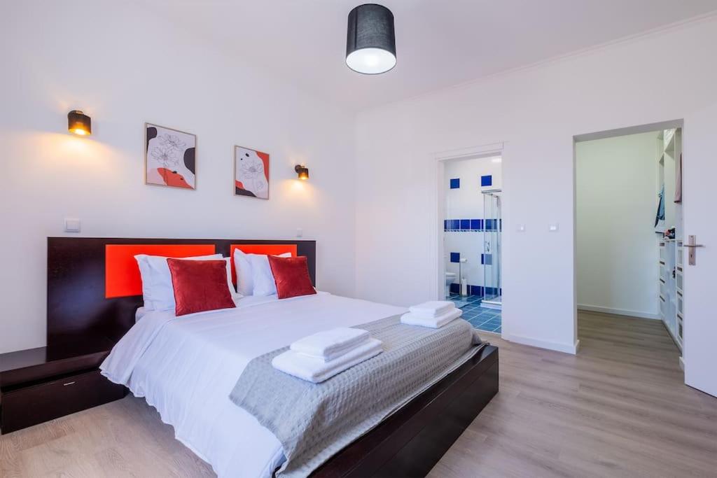 Vila da Pesca House