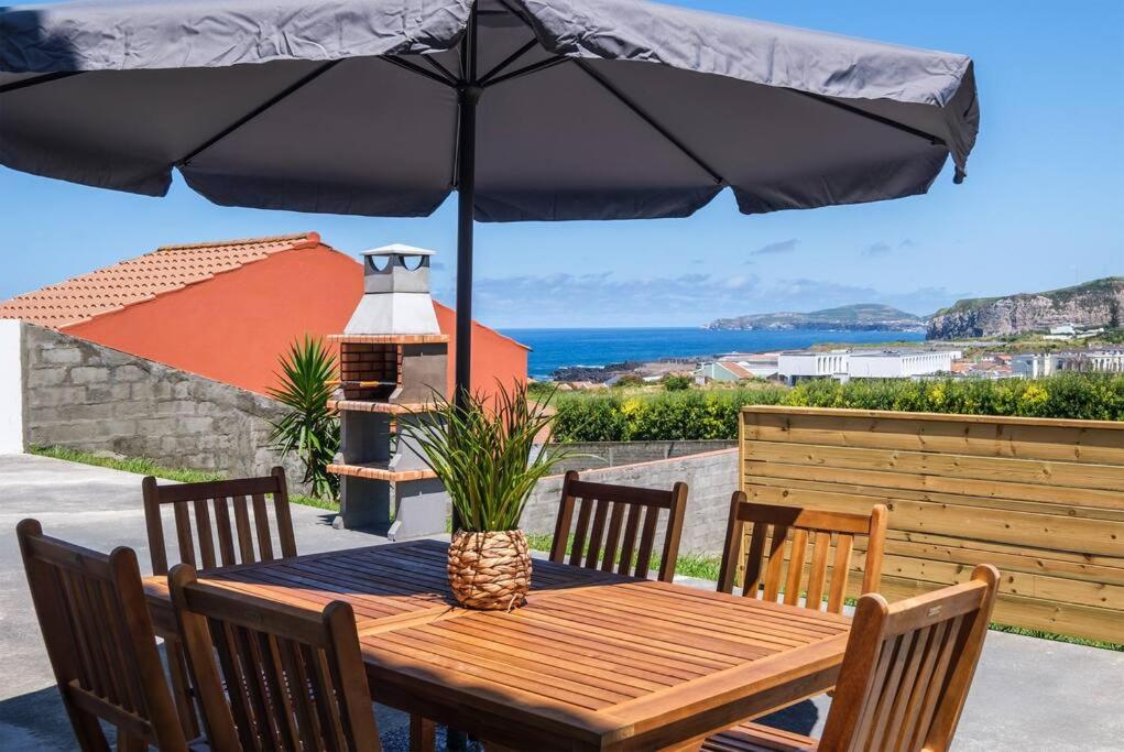 Vila da Pesca House