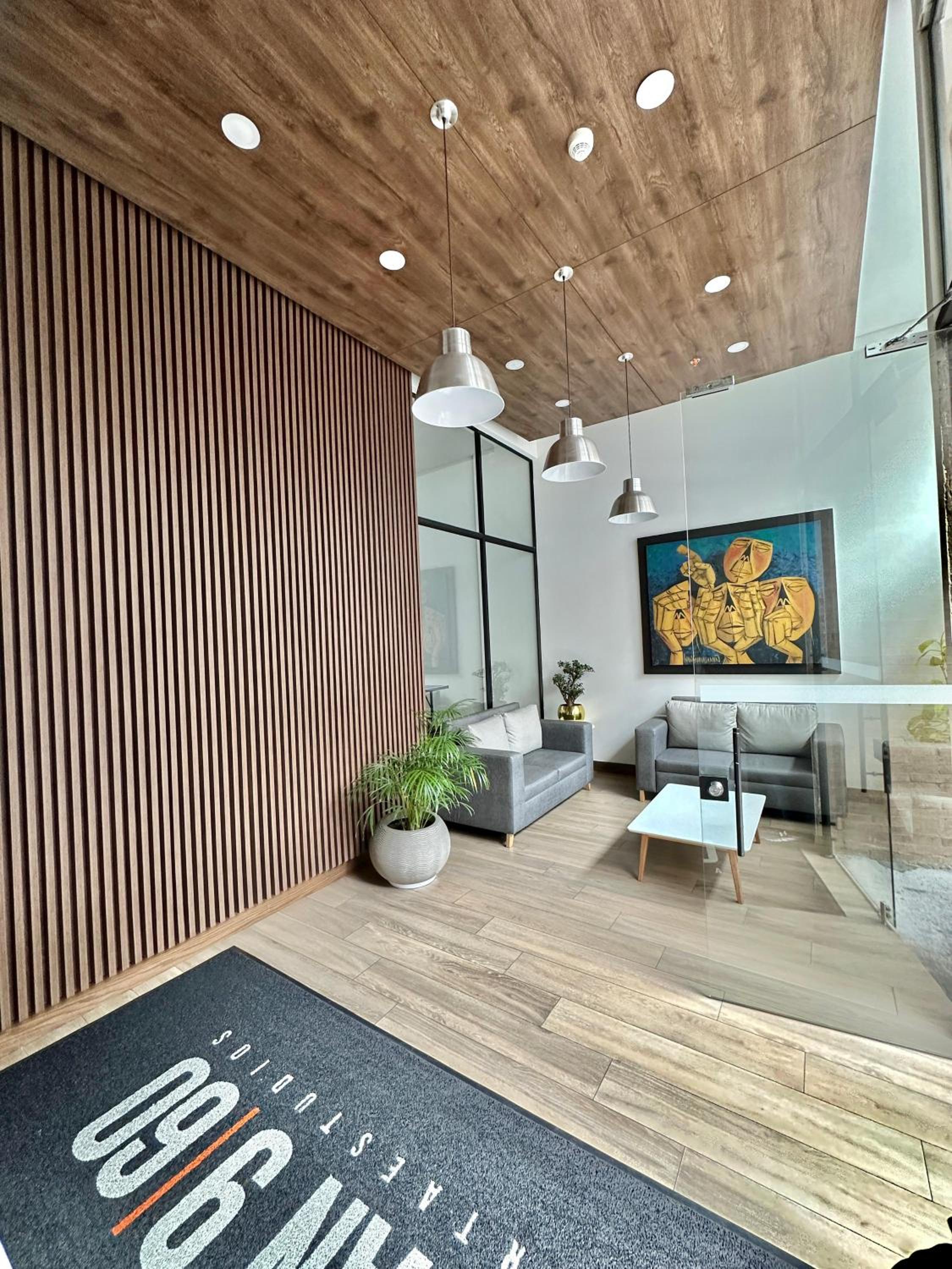 Hermoso y central apartaestudio en Bogotá