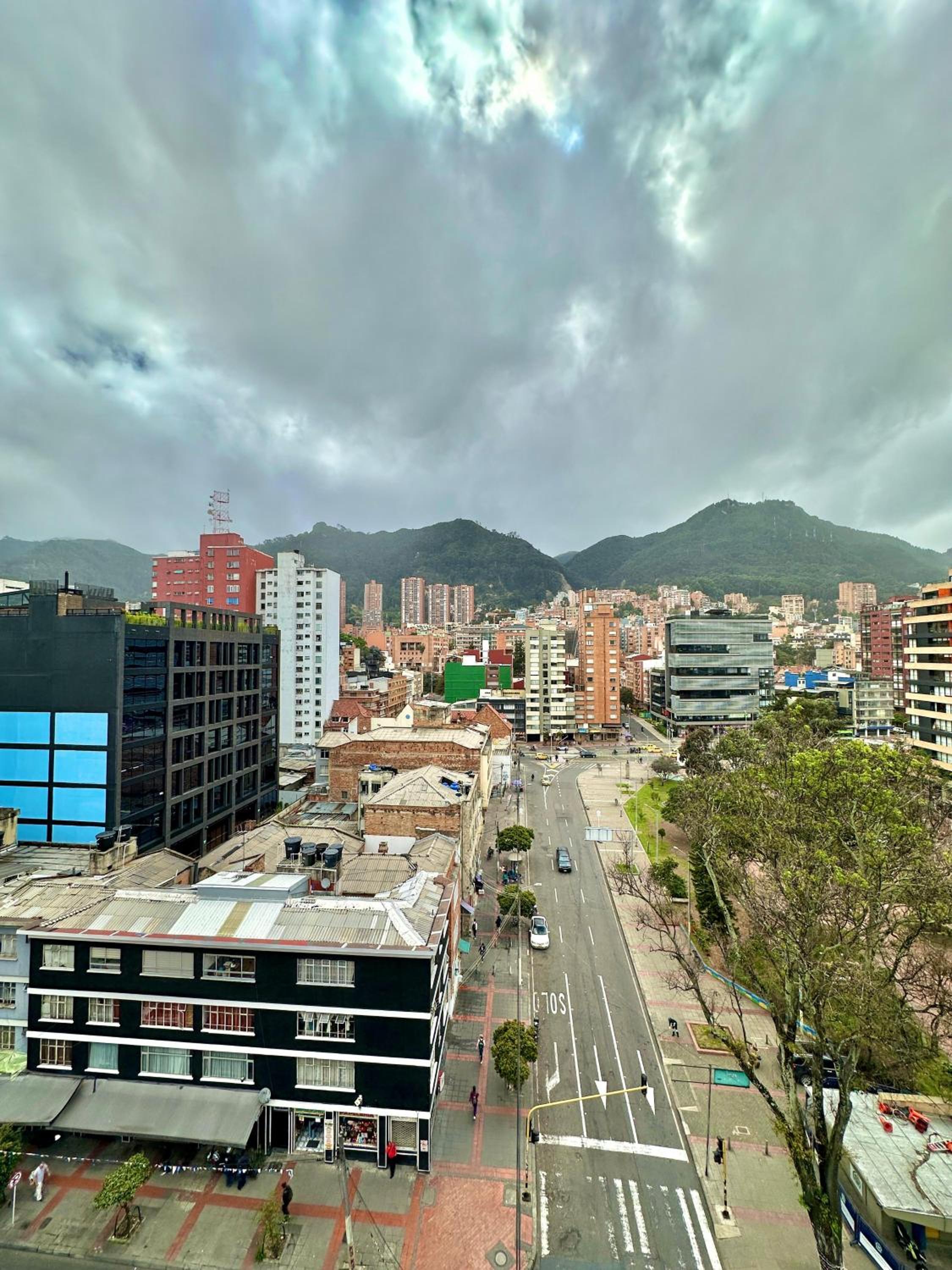 Hermoso y central apartaestudio en Bogotá