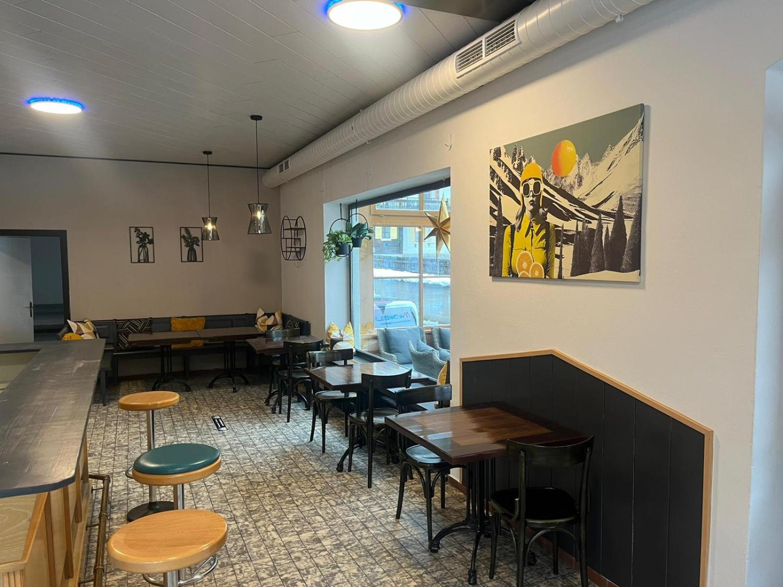 Twenty Seven City Hotel