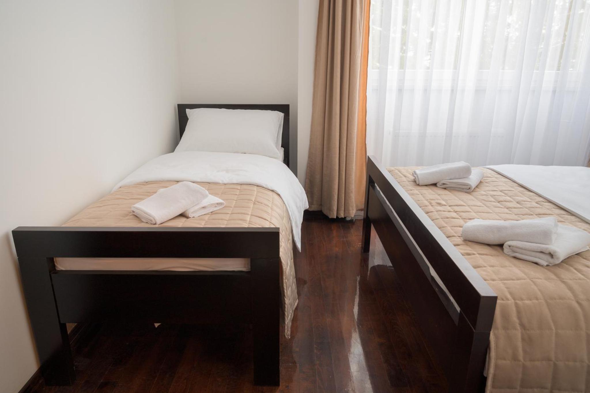 Highland lux apartments