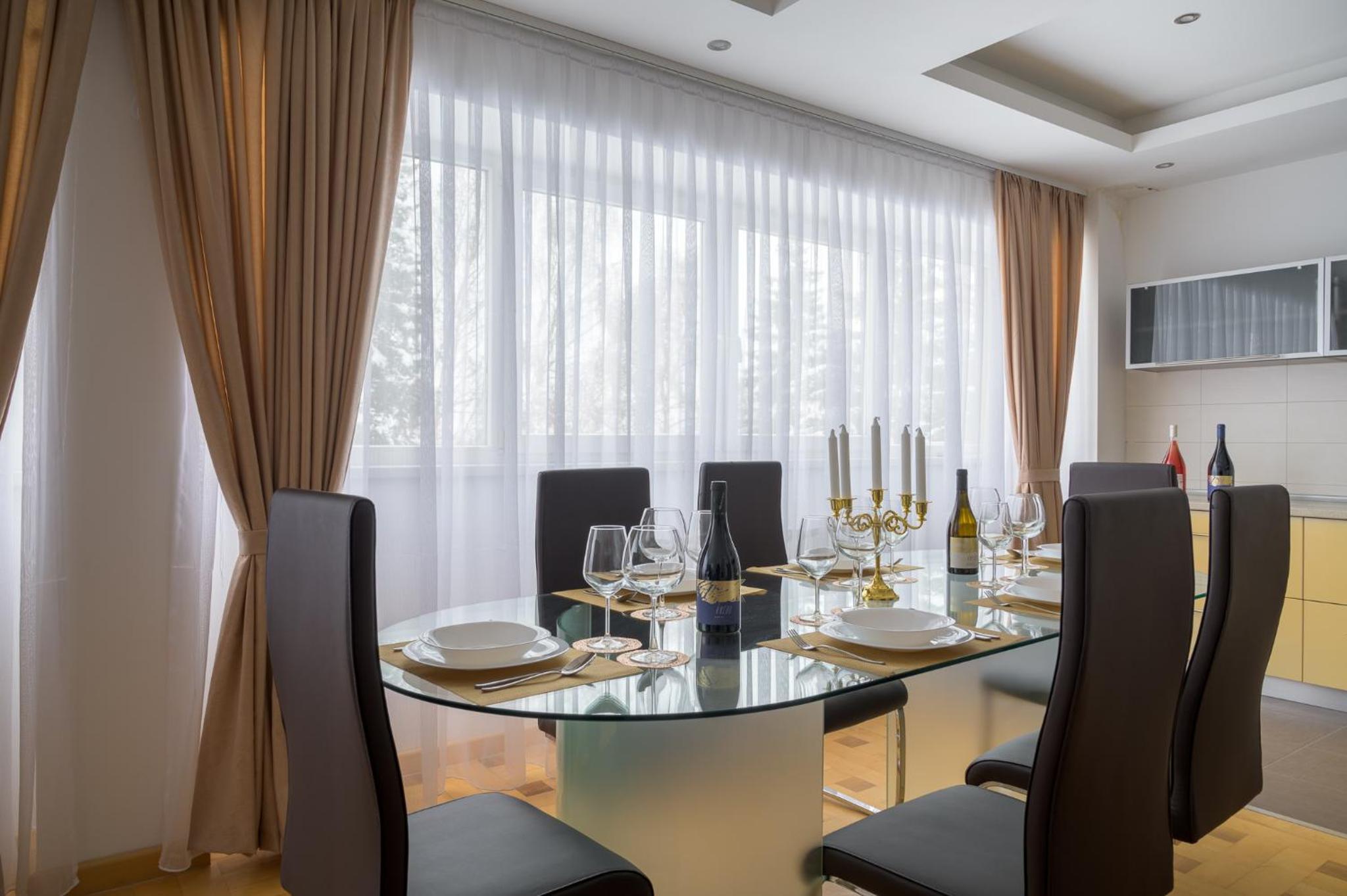 Highland lux apartments