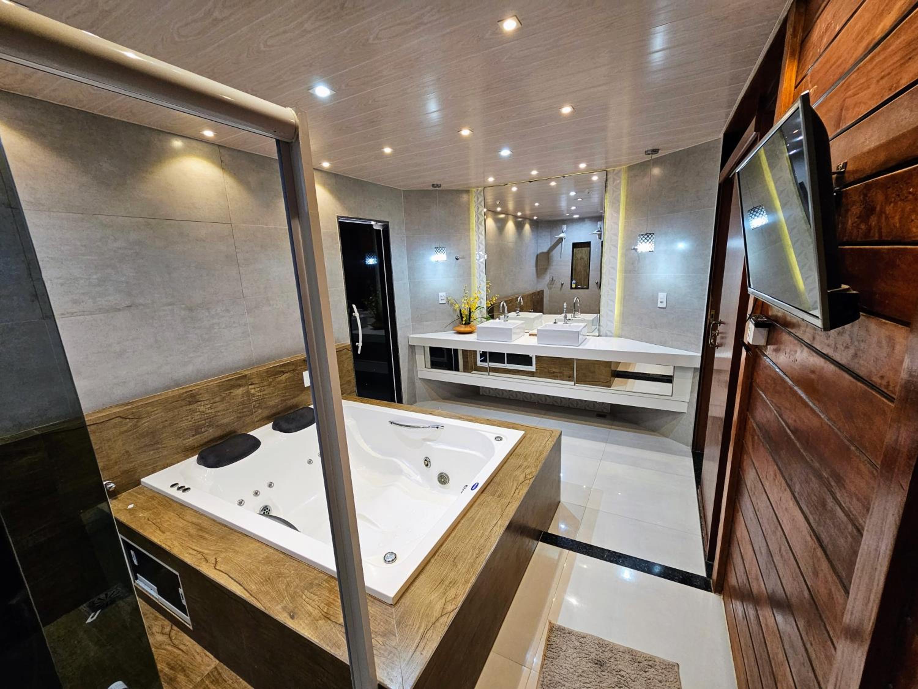 Casa em Grussai 6 quartos e piscina Sâo Joâo da Barrra-RJ