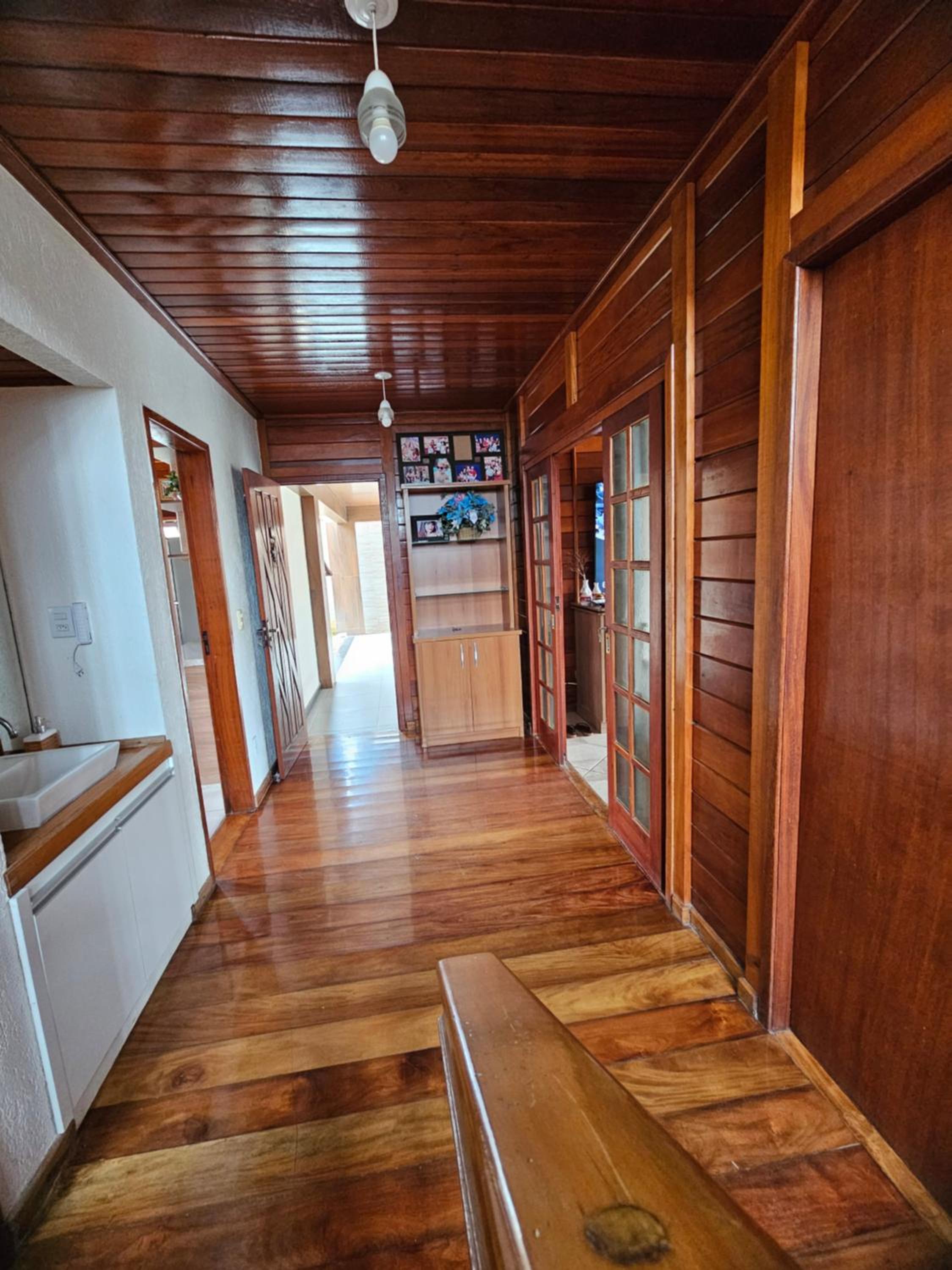 Casa em Grussai 6 quartos e piscina Sâo Joâo da Barrra-RJ