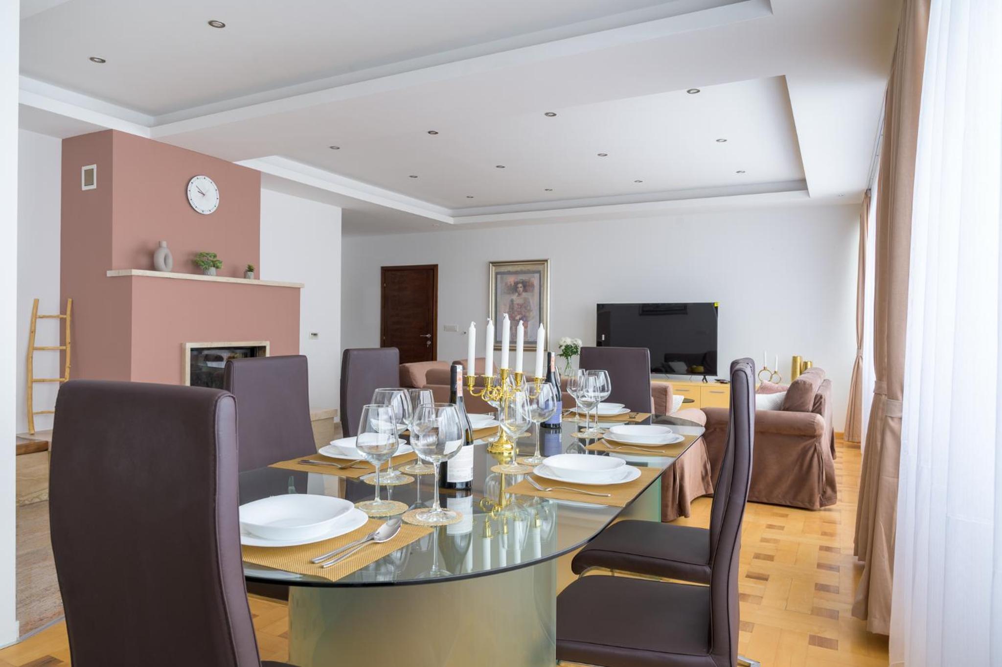 Highland lux apartments