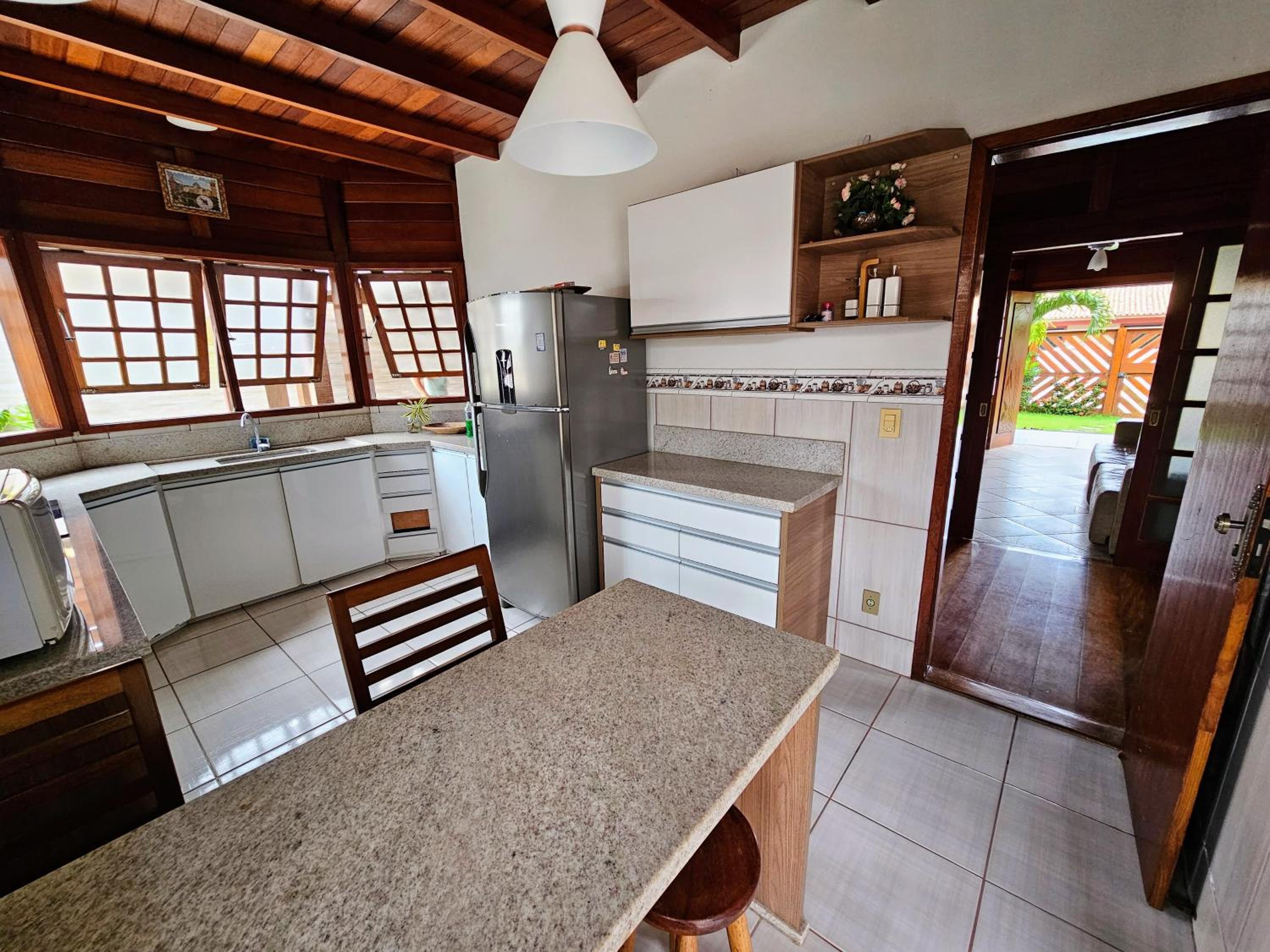 Casa em Grussai 6 quartos e piscina Sâo Joâo da Barrra-RJ