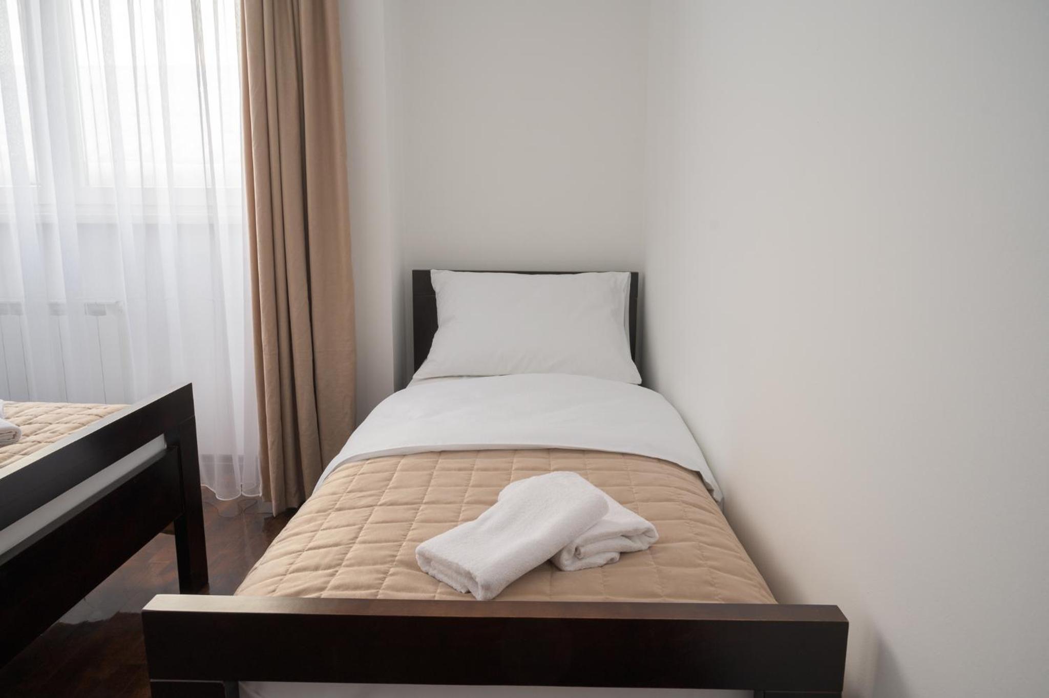 Highland lux apartments