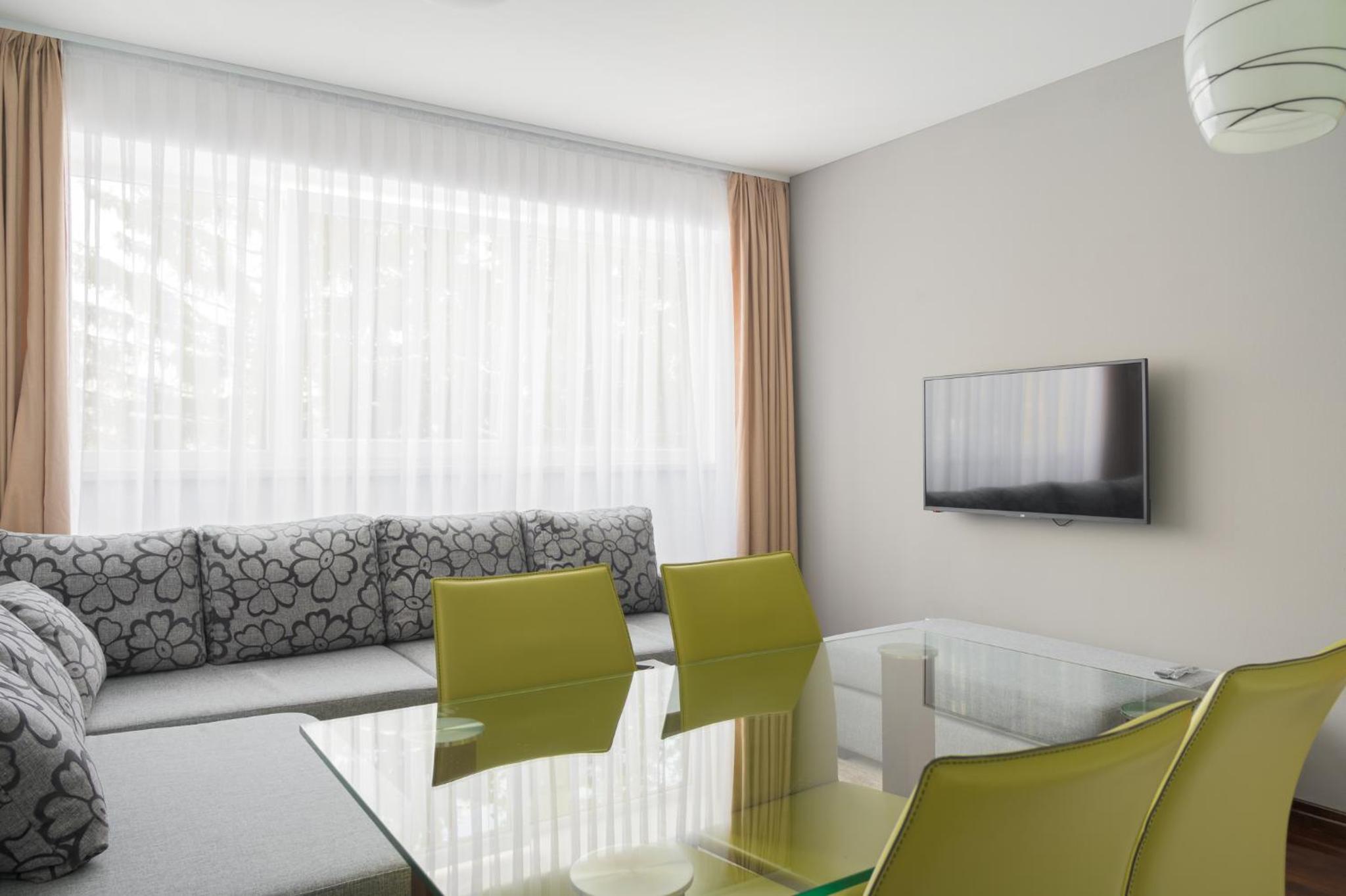 Highland lux apartments