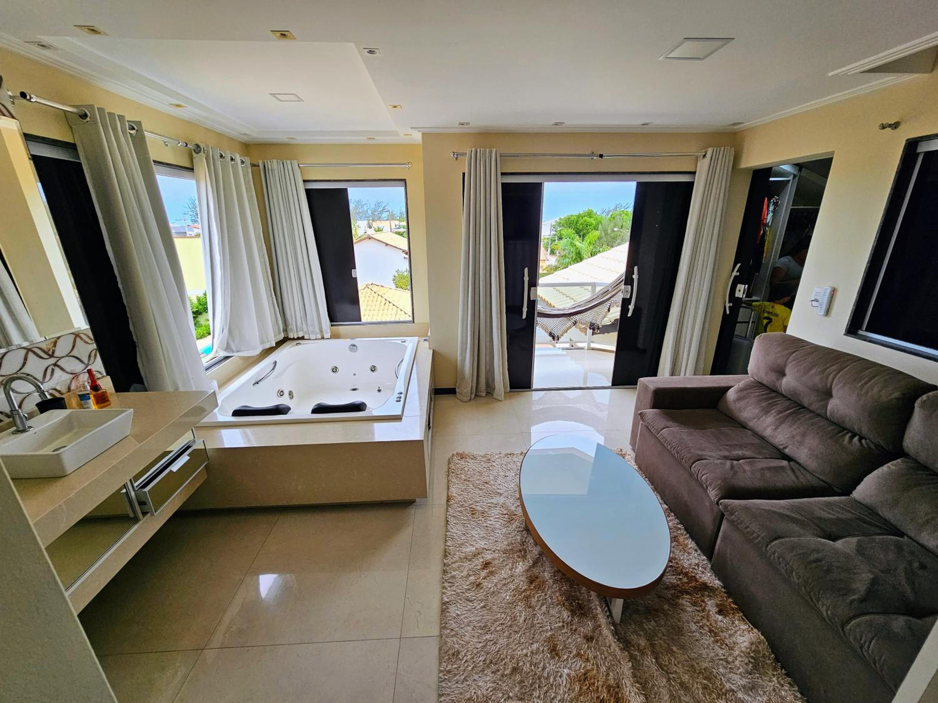 Casa em Grussai 6 quartos e piscina Sâo Joâo da Barrra-RJ