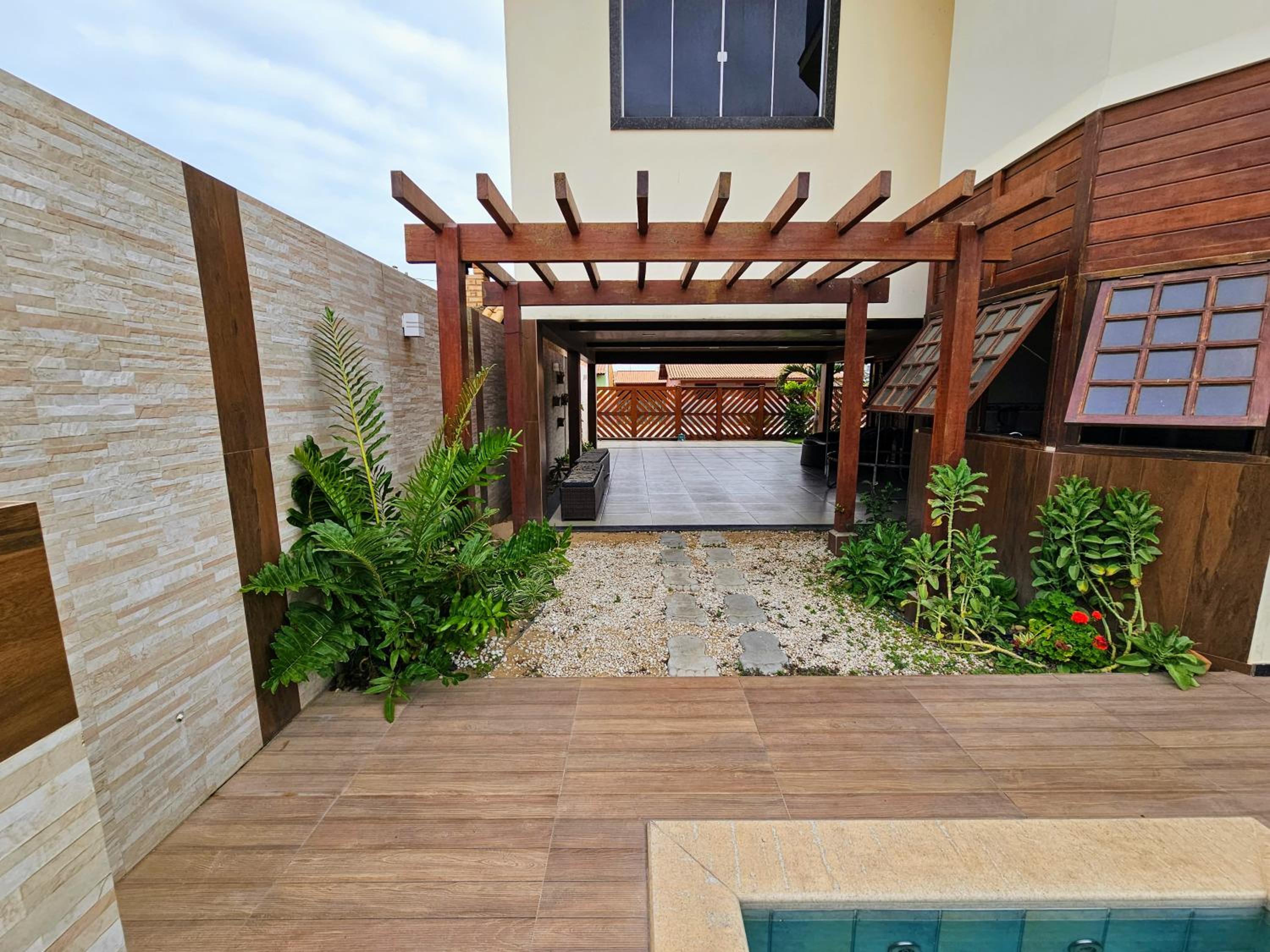 Casa em Grussai 6 quartos e piscina Sâo Joâo da Barrra-RJ