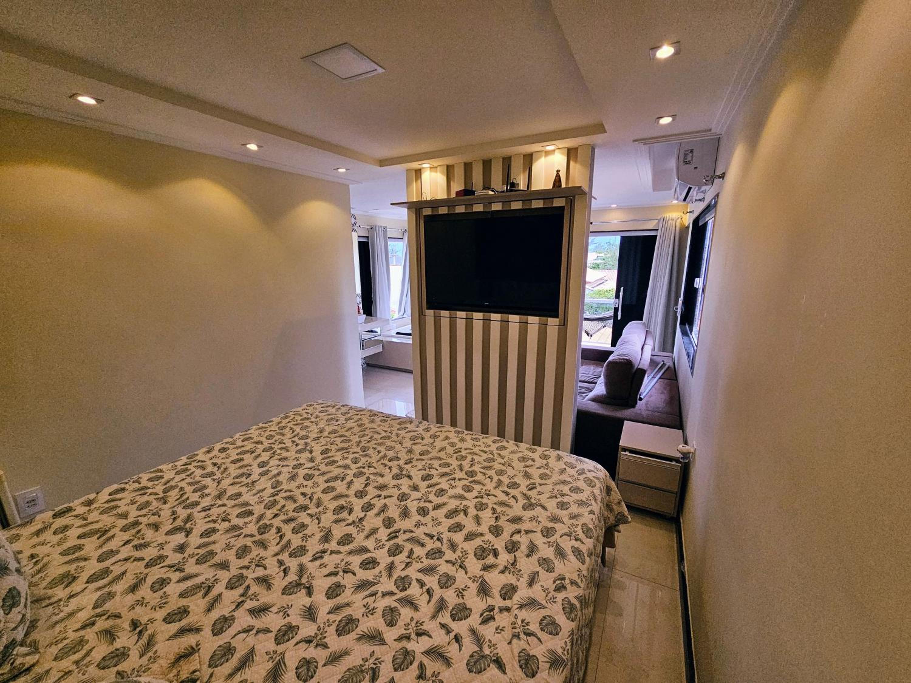 Casa em Grussai 6 quartos e piscina Sâo Joâo da Barrra-RJ