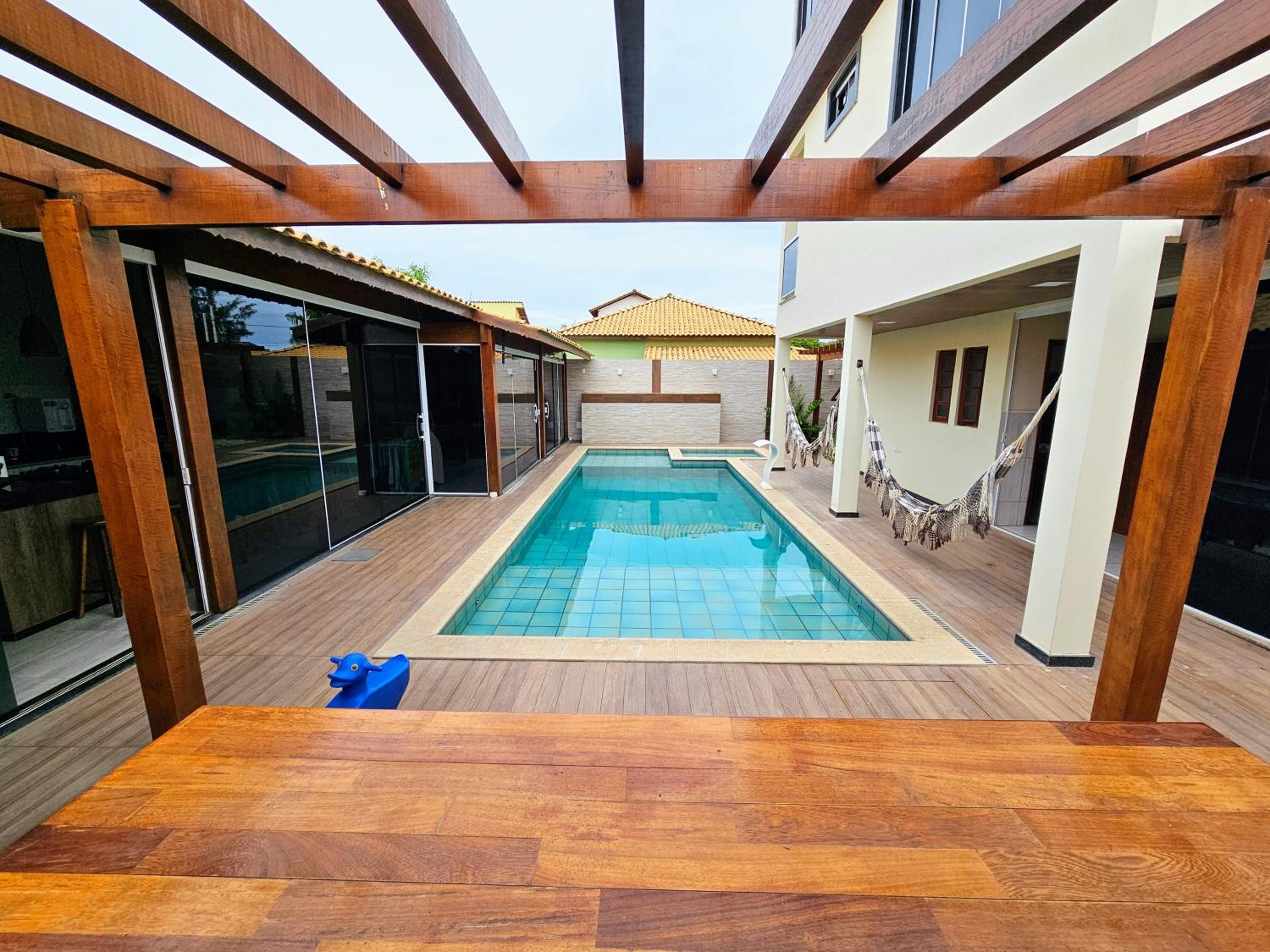 Casa em Grussai 6 quartos e piscina Sâo Joâo da Barrra-RJ