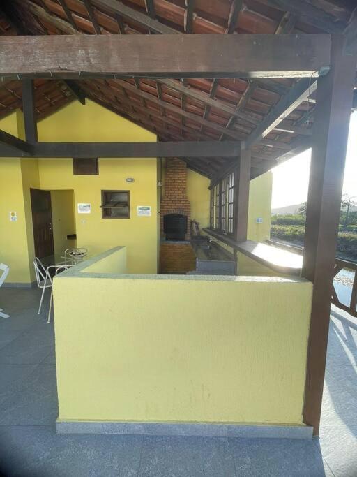 Casa em Bairro Nobre a 5 Minutos da Praia