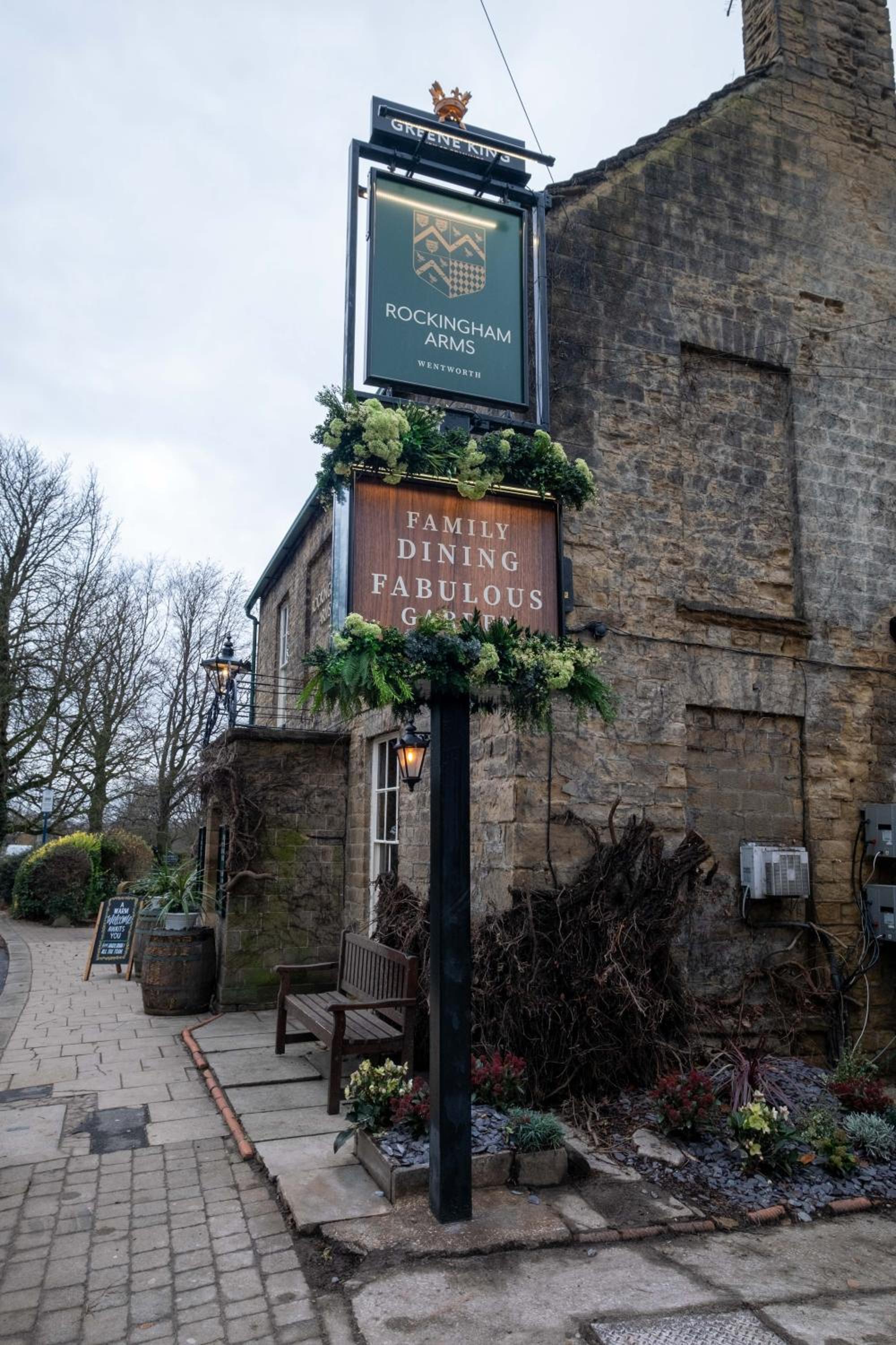 Rockingham Arms By Greene King Inns
