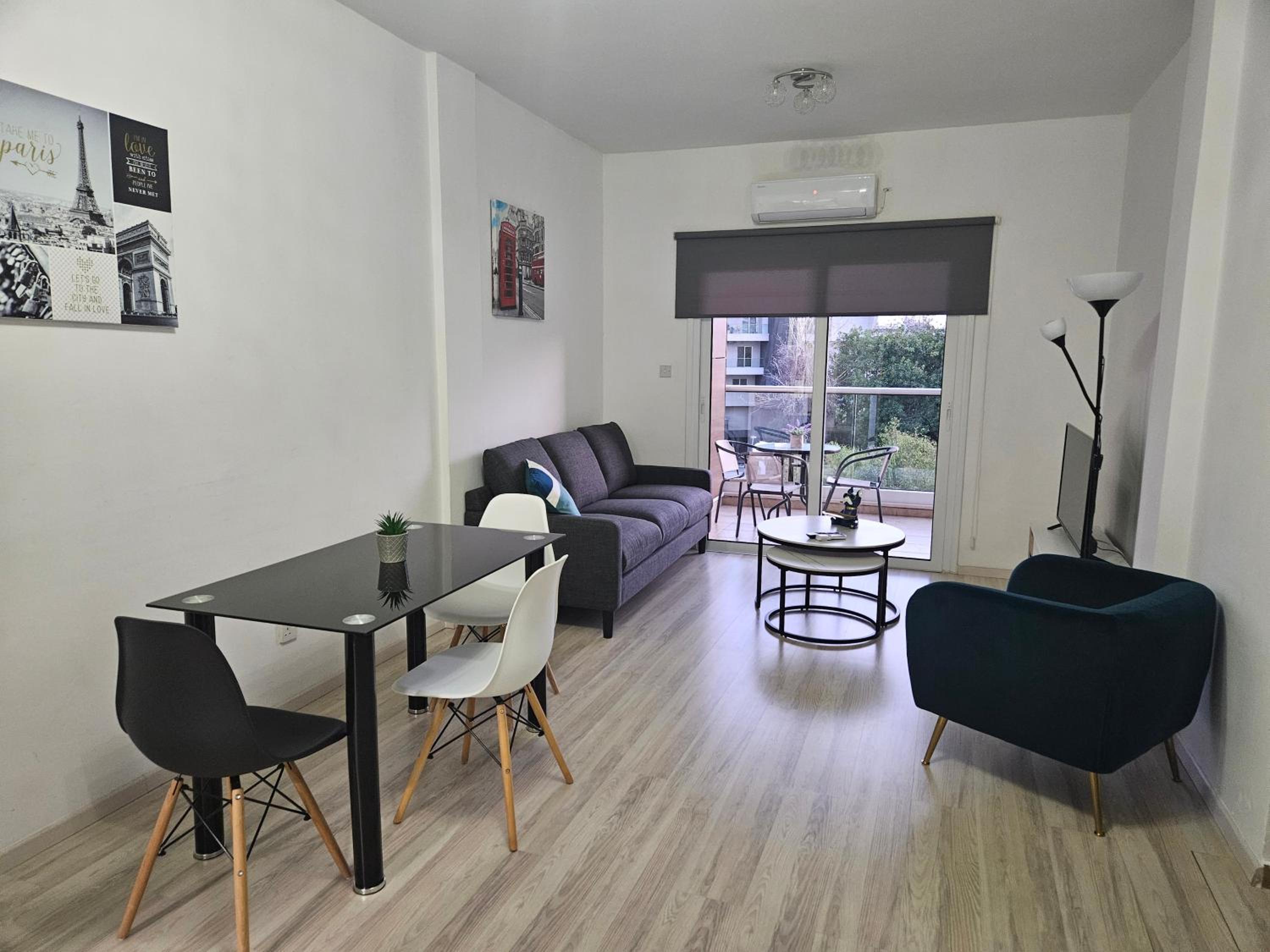 Takelena Apartments