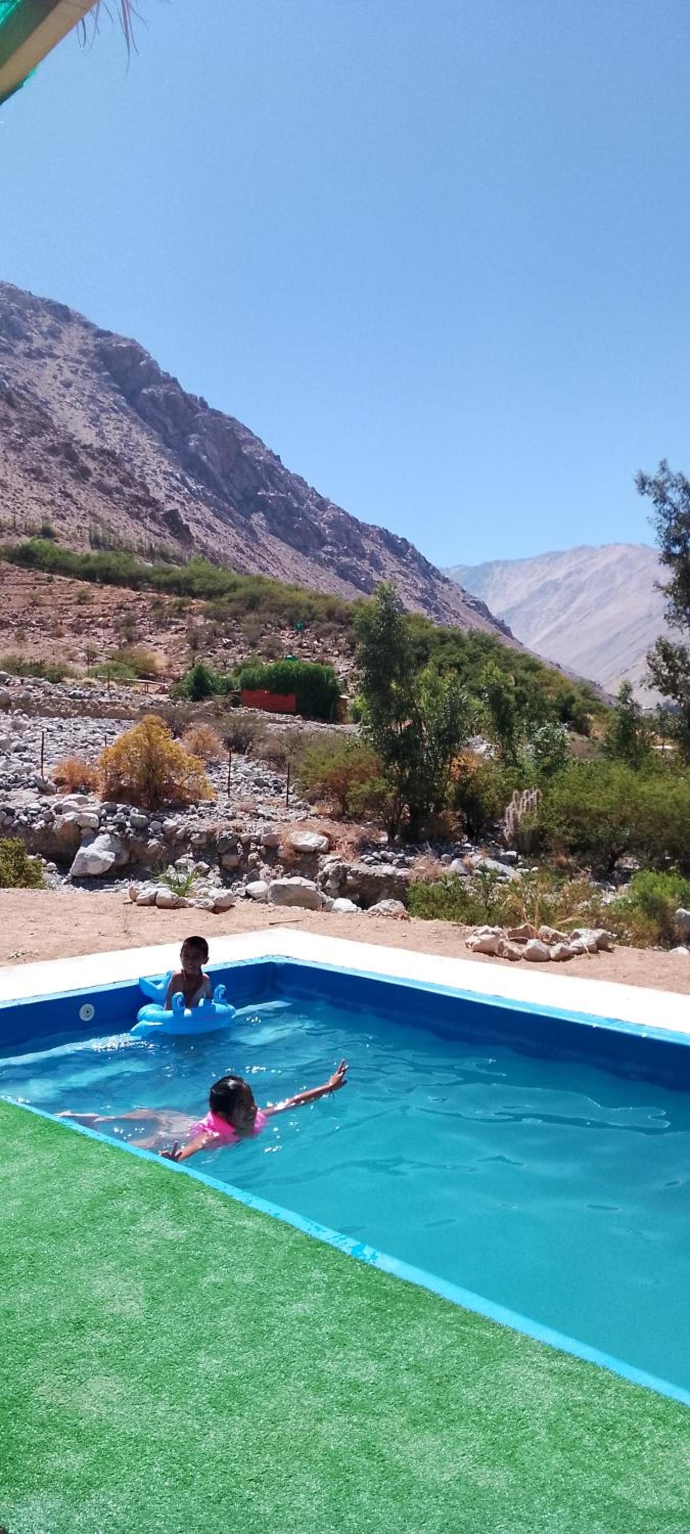 Hermosa cabaña para 4 personas-Cochiguaz Valle de Elqui