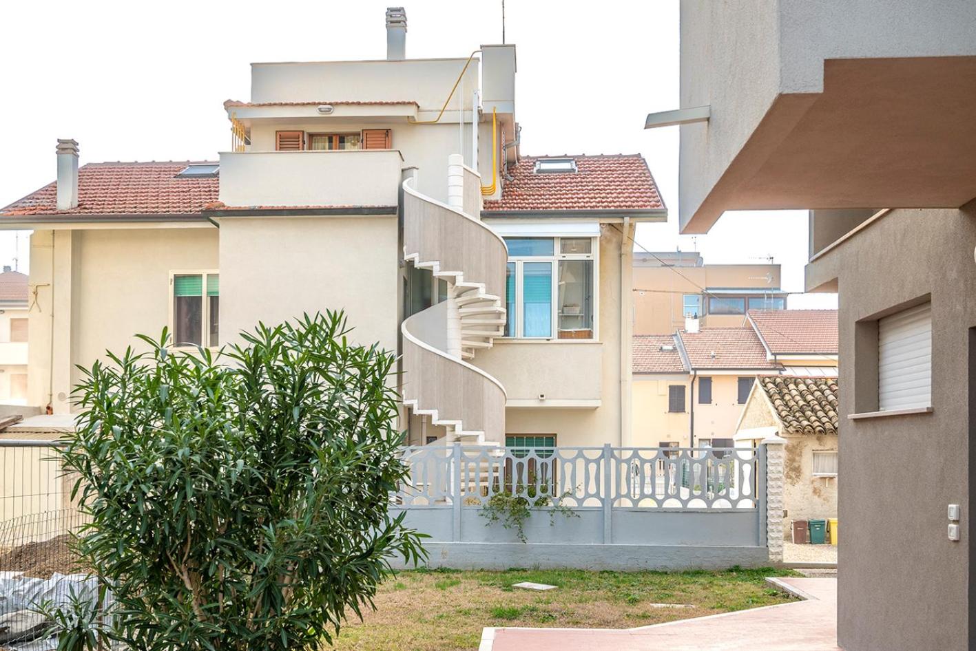 SE034 - Senigallia, graziosa mansarda con vista mare
