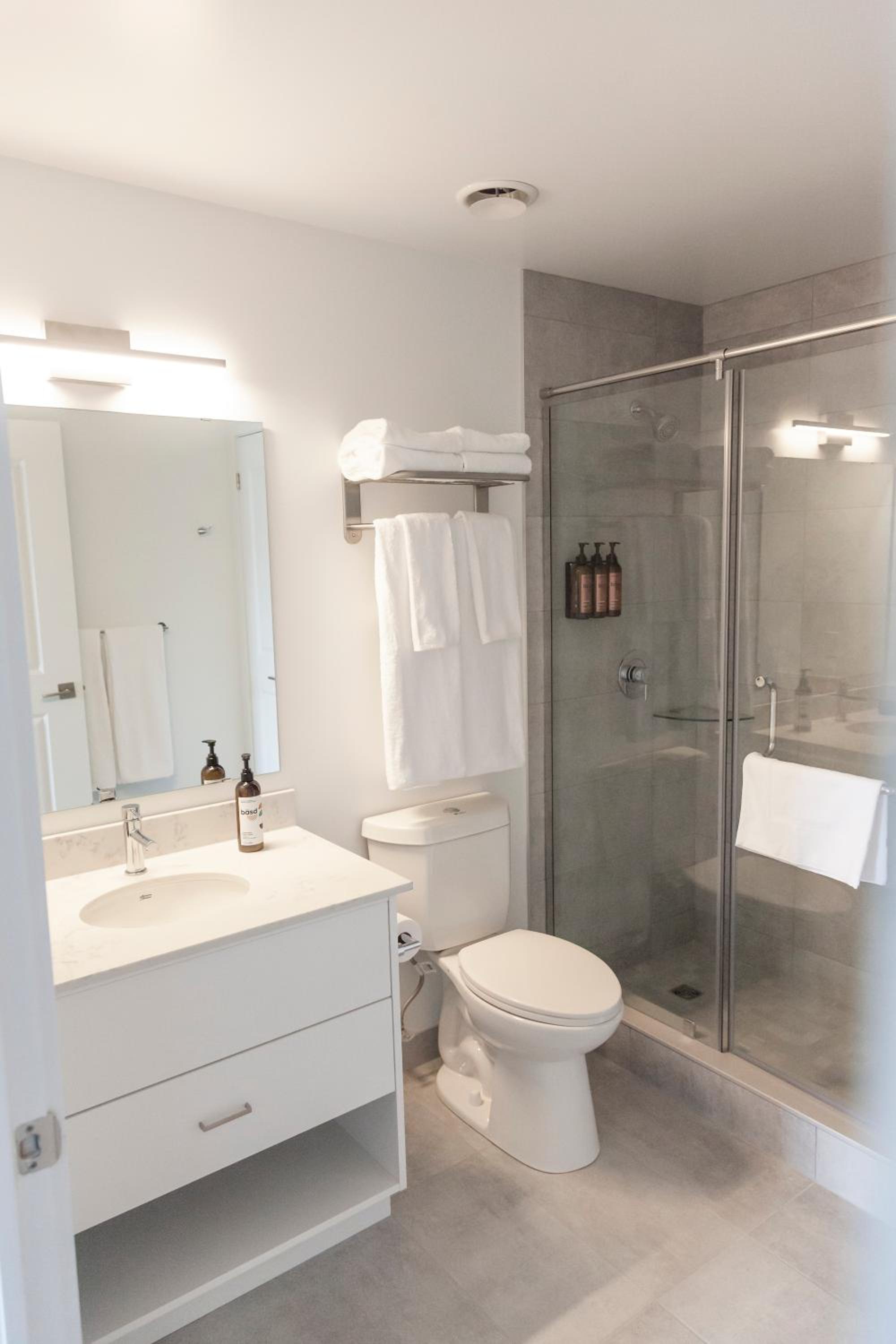 Cambridge Vacations - The Laundry Rooms Gaslight Cambridge - Property Image 54