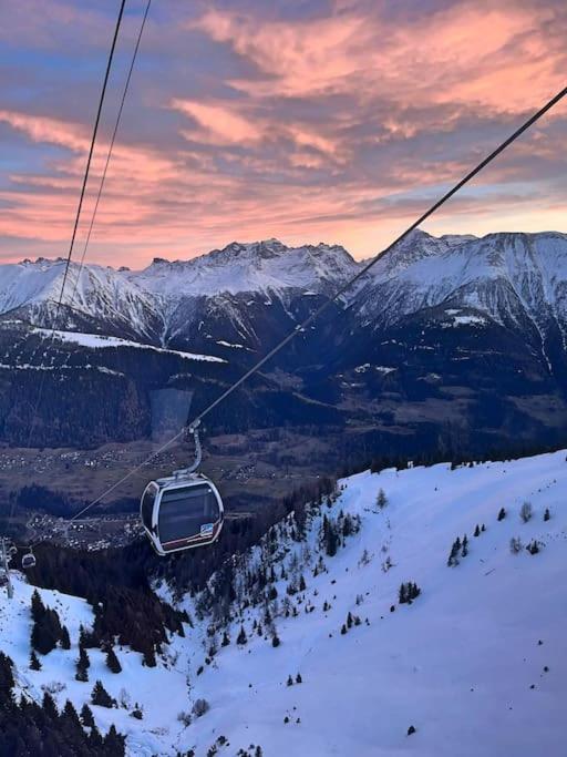 Cosy mountain apartment 5min walk from Gondola