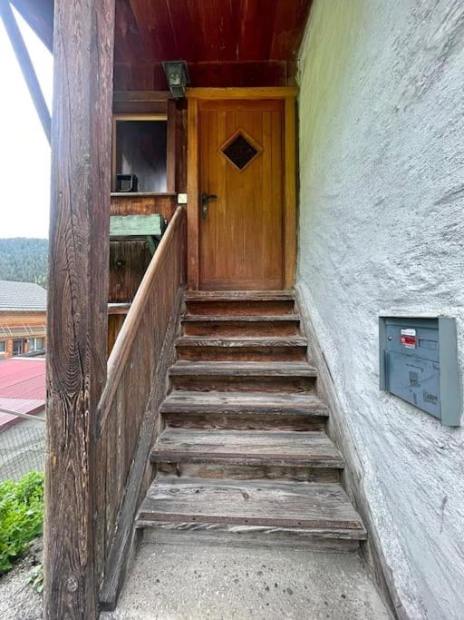 Cosy mountain apartment 5min walk from Gondola
