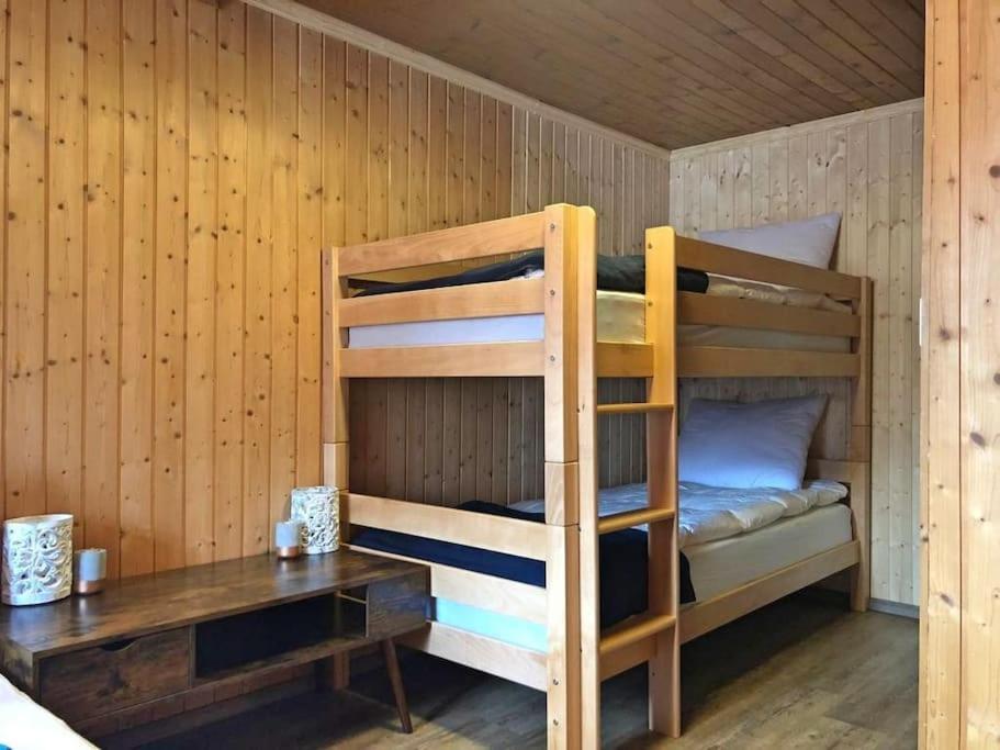 Cosy mountain apartment 5min walk from Gondola