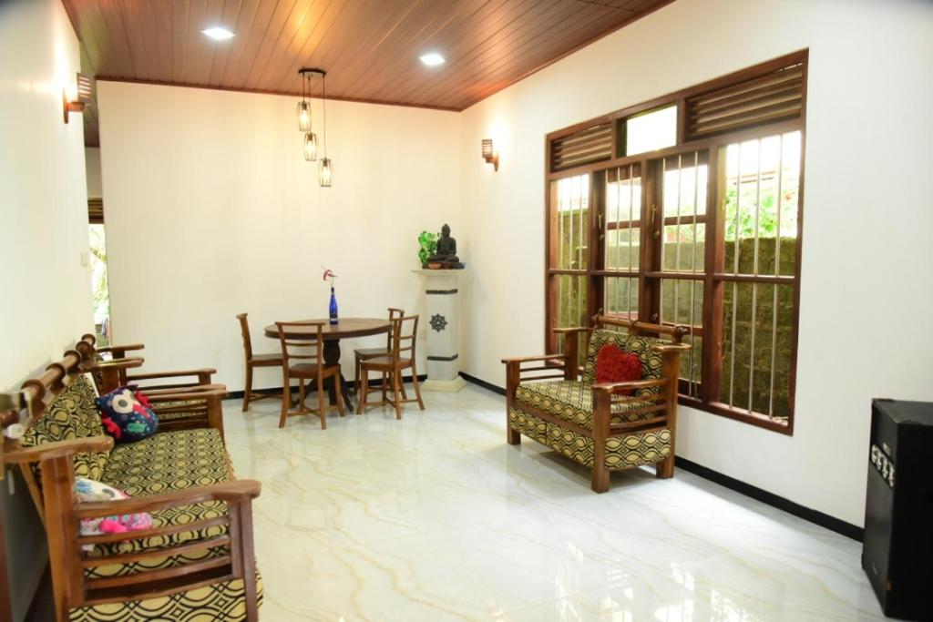Sanjee Villa Hikkaduwa view 3