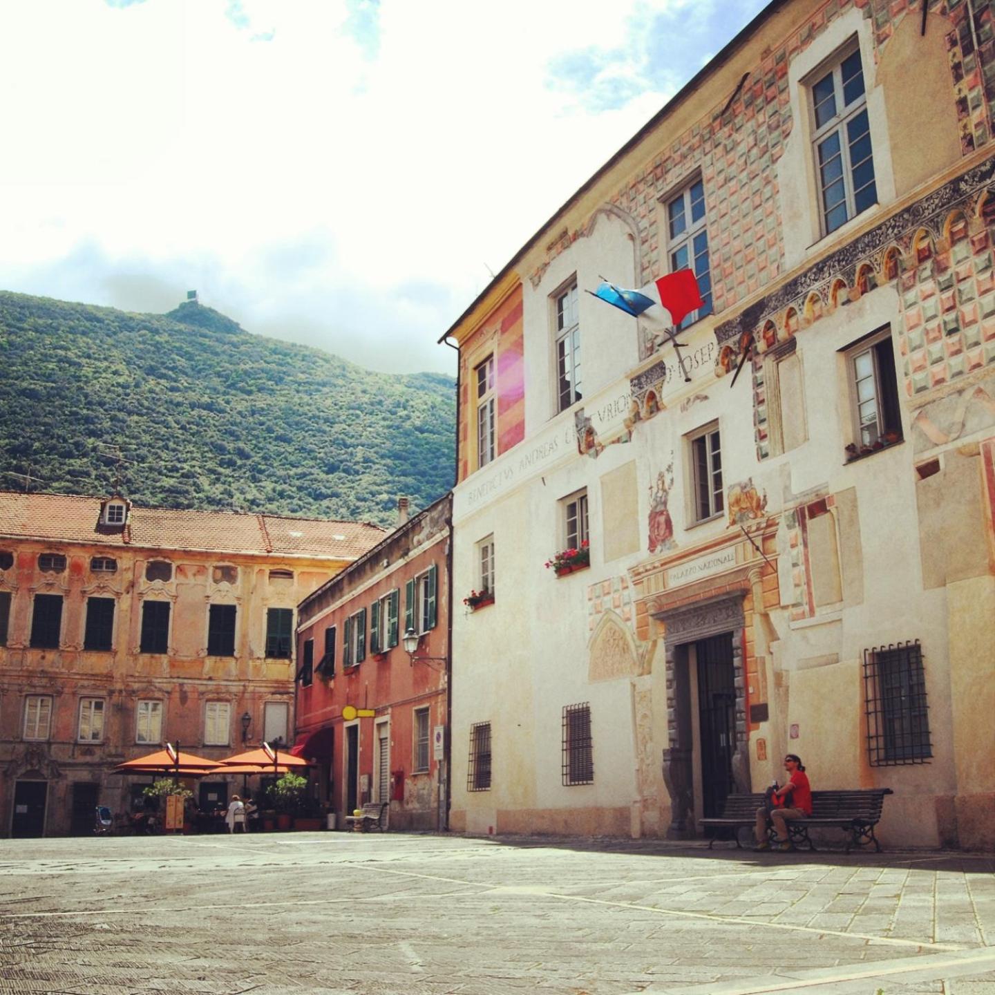 Rivierarent Colori al castello Finalborgo