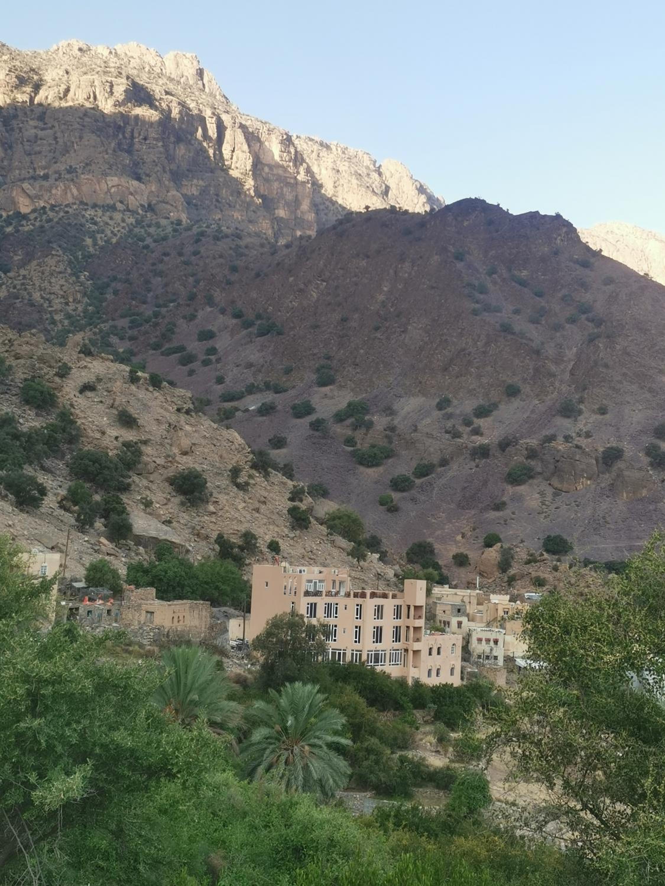 Hadash guest house