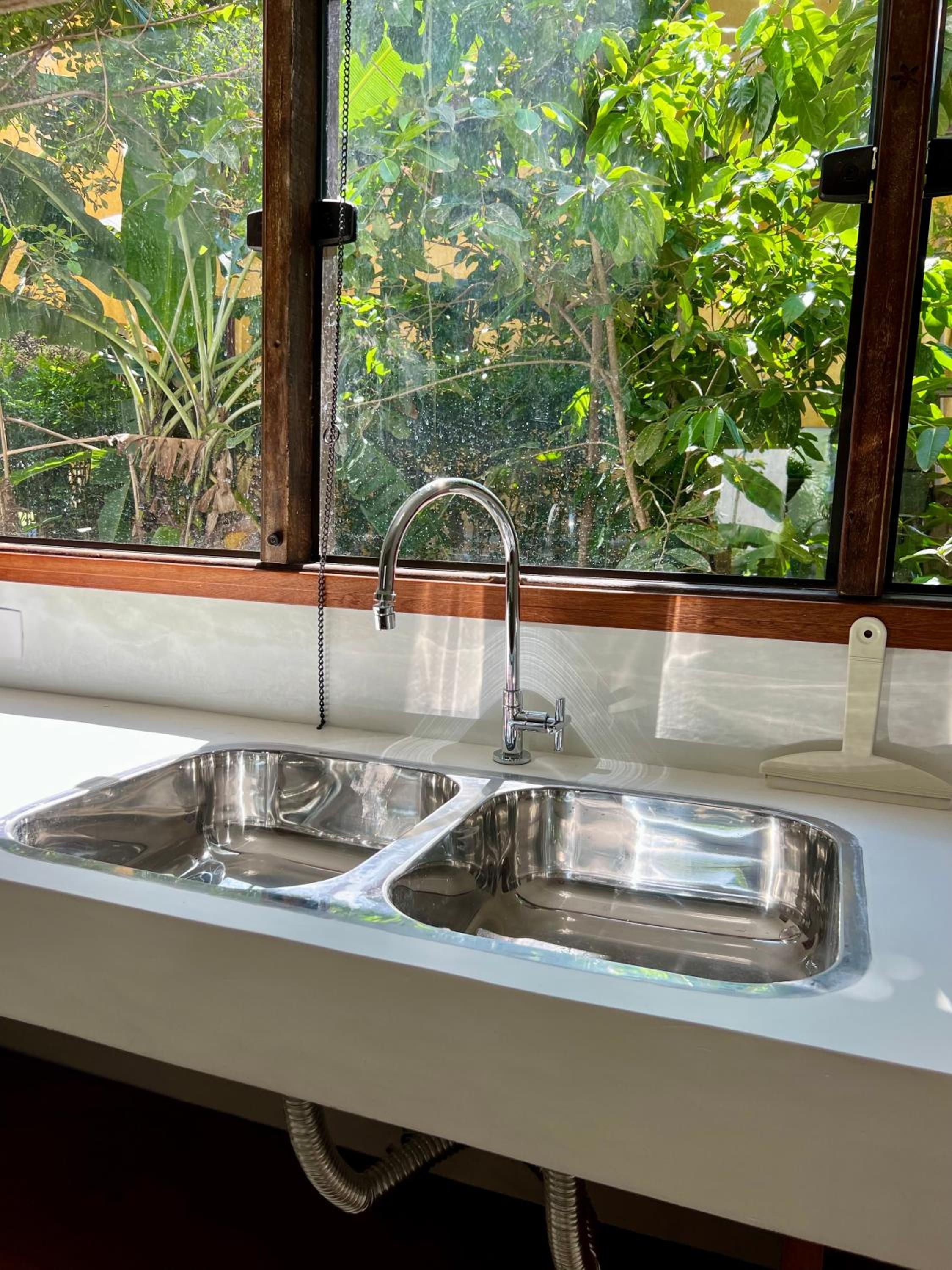 Linda casa em Condomínio de Costeira na Ilhabela