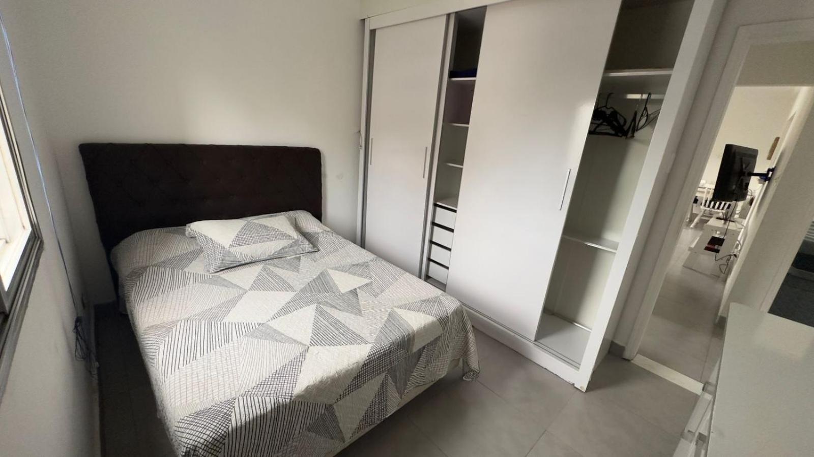 apartamento 3 dormitorio praia guaruja