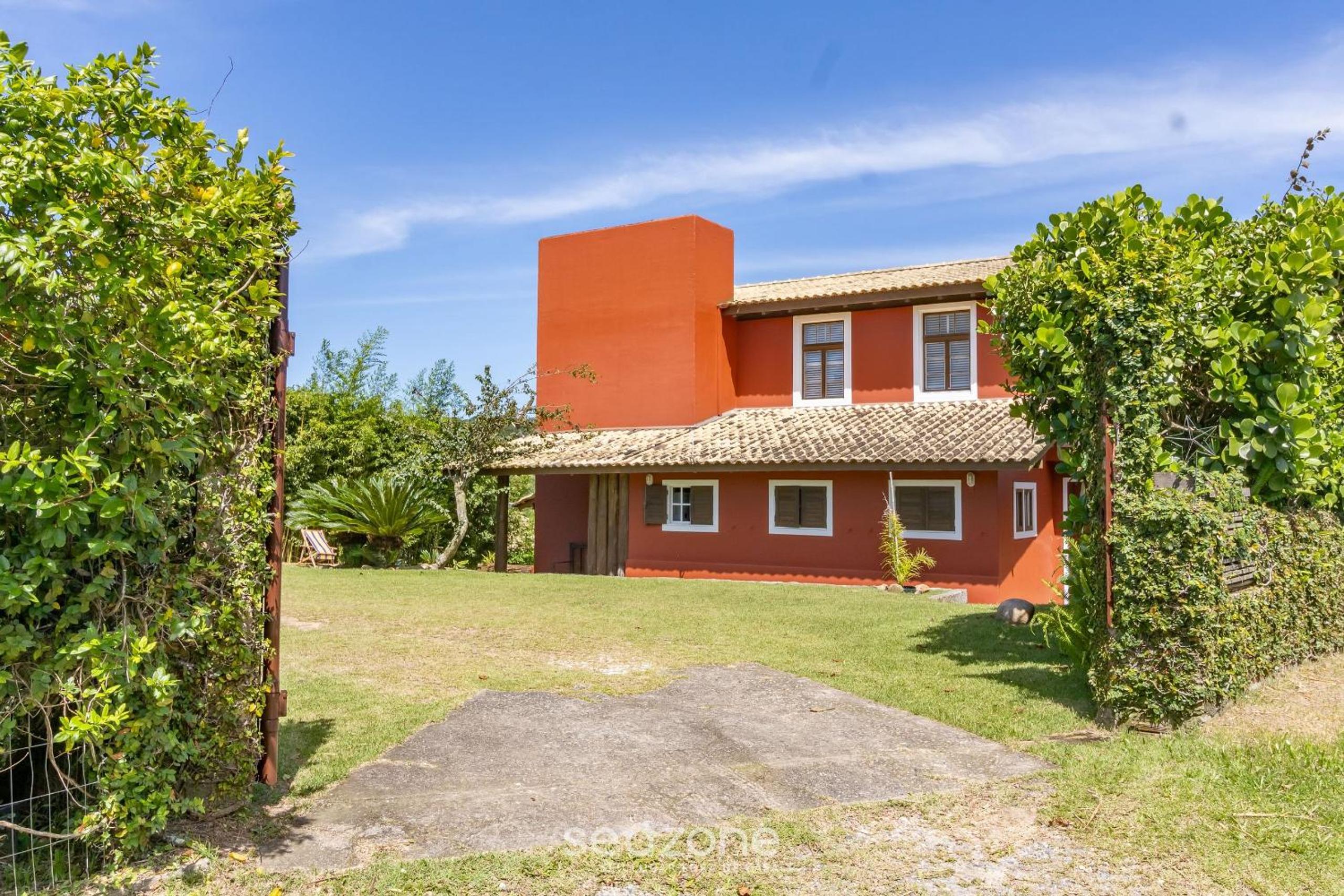 Duplex vista mar na Praia do Rosa - SC RFE000