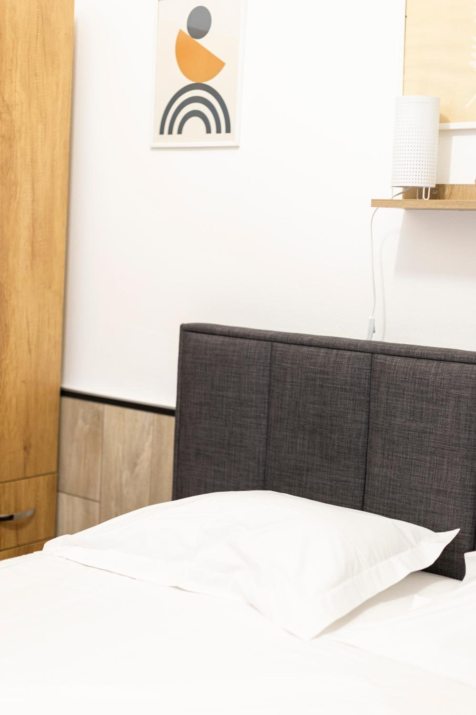 Tiny Cute Studio near the City Center - 5 min walk